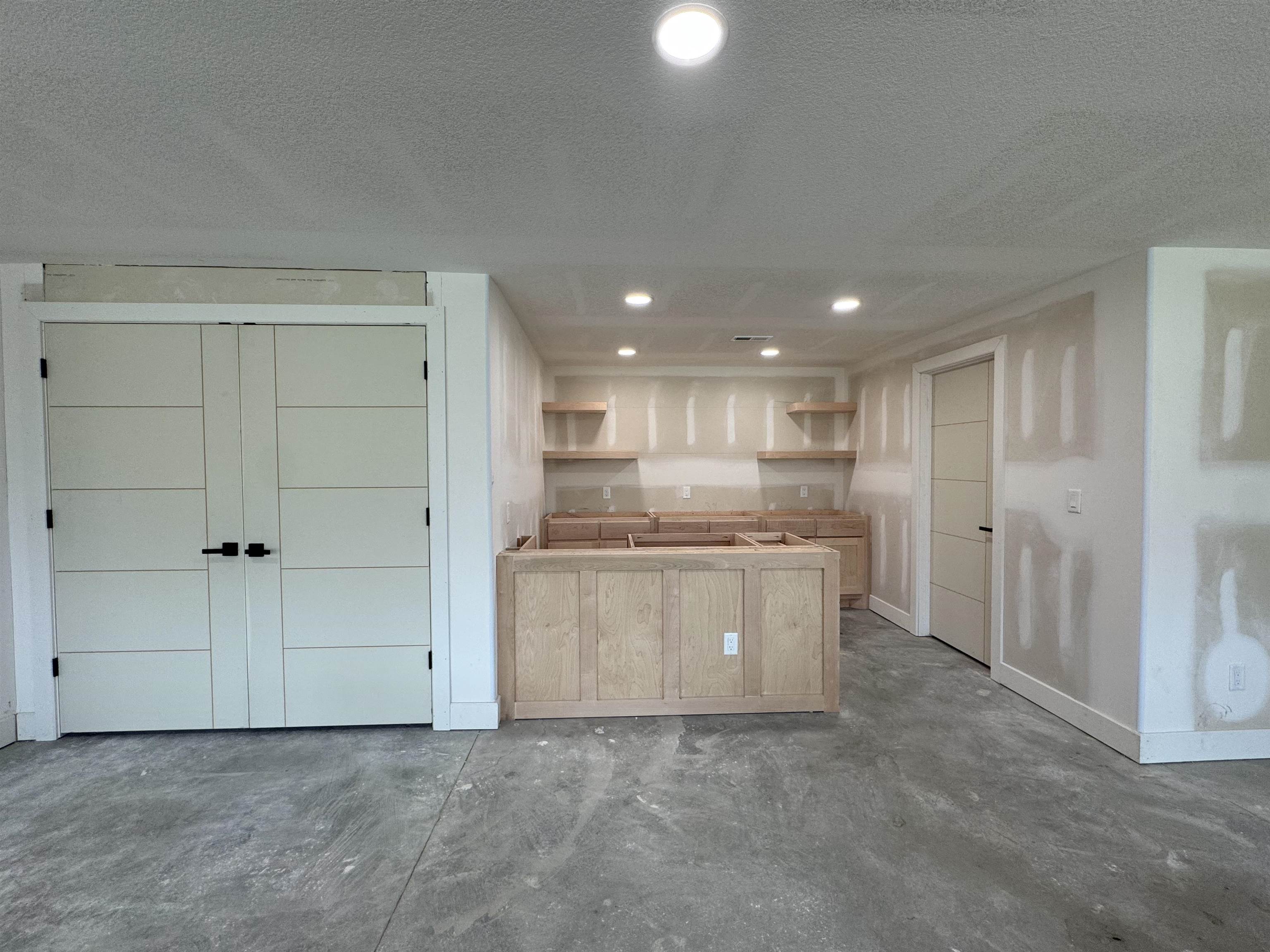 3020 E Burlington Circle Park City KS 67219