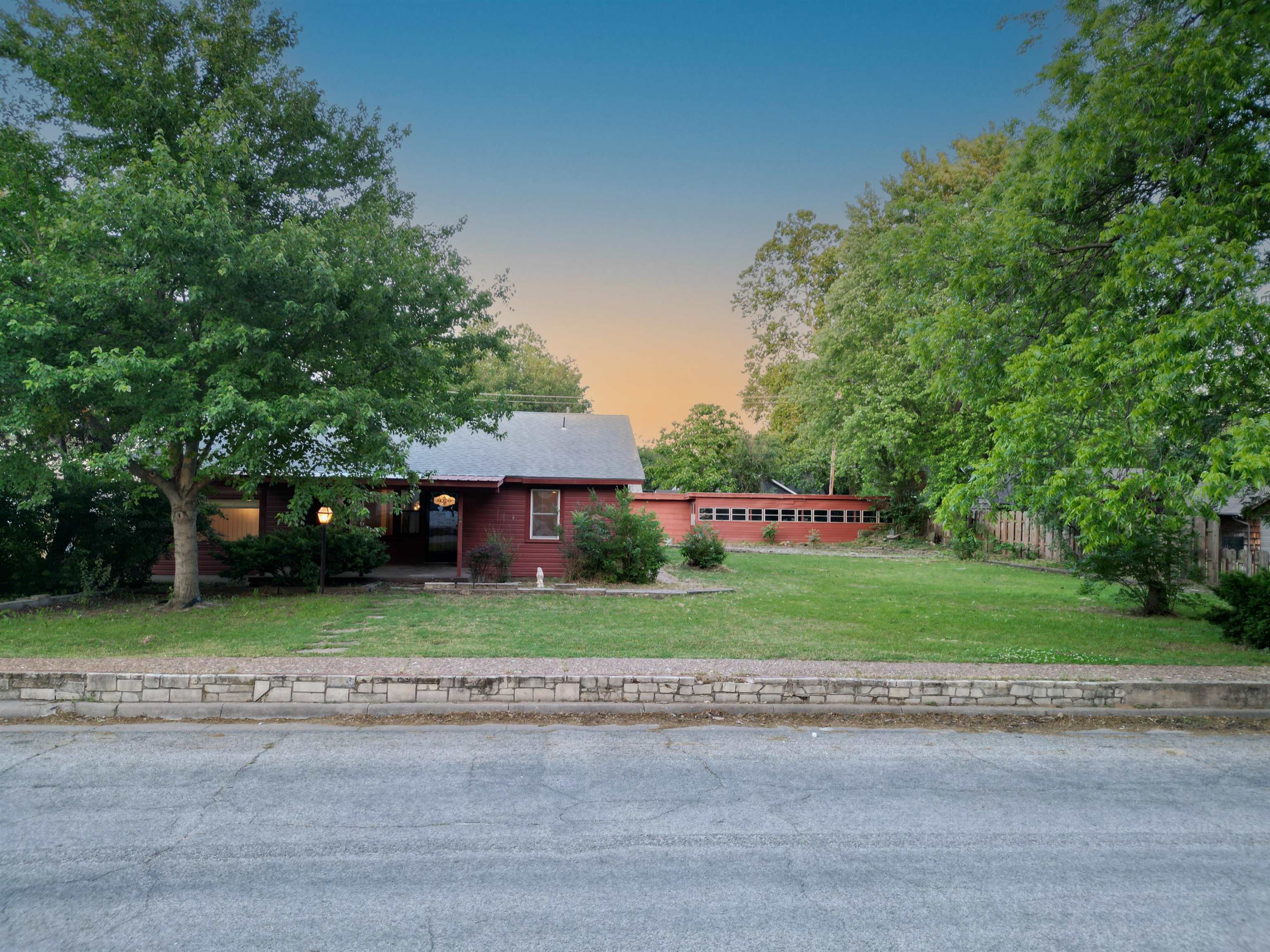 1326 N C Street Arkansas City KS 67005