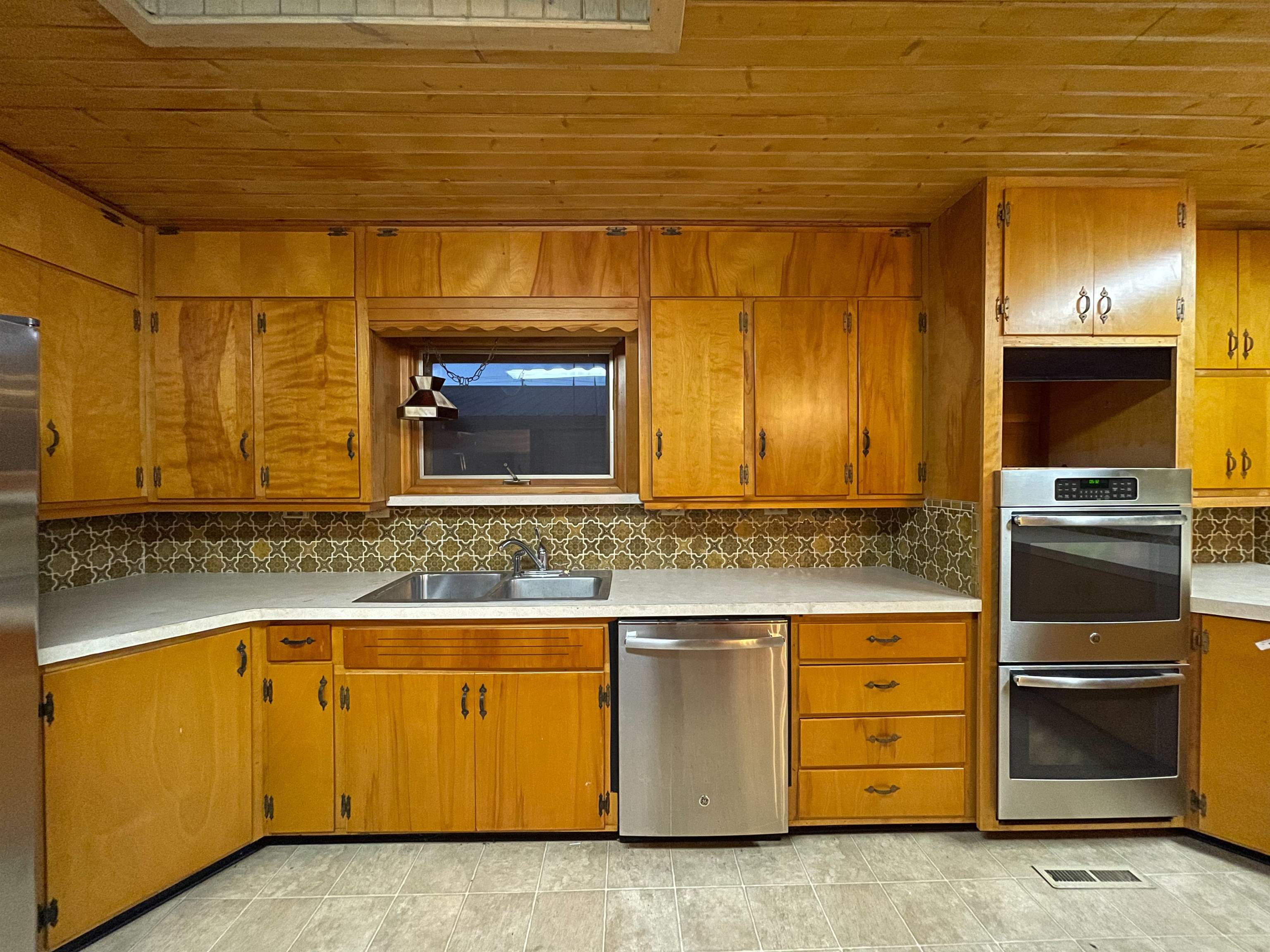 1326 N C Street Arkansas City KS 67005