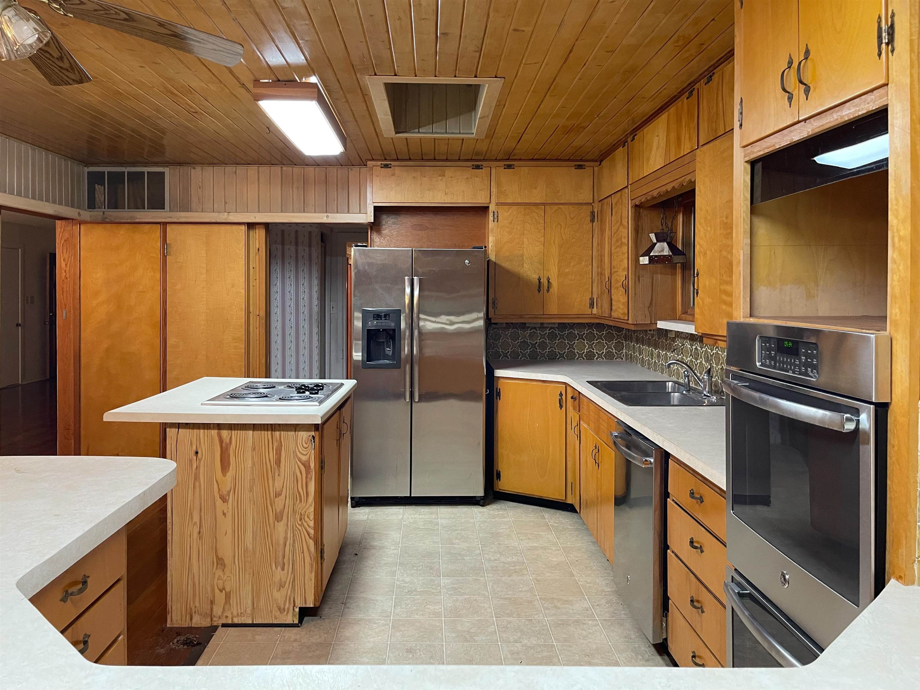 1326 N C Street Arkansas City KS 67005