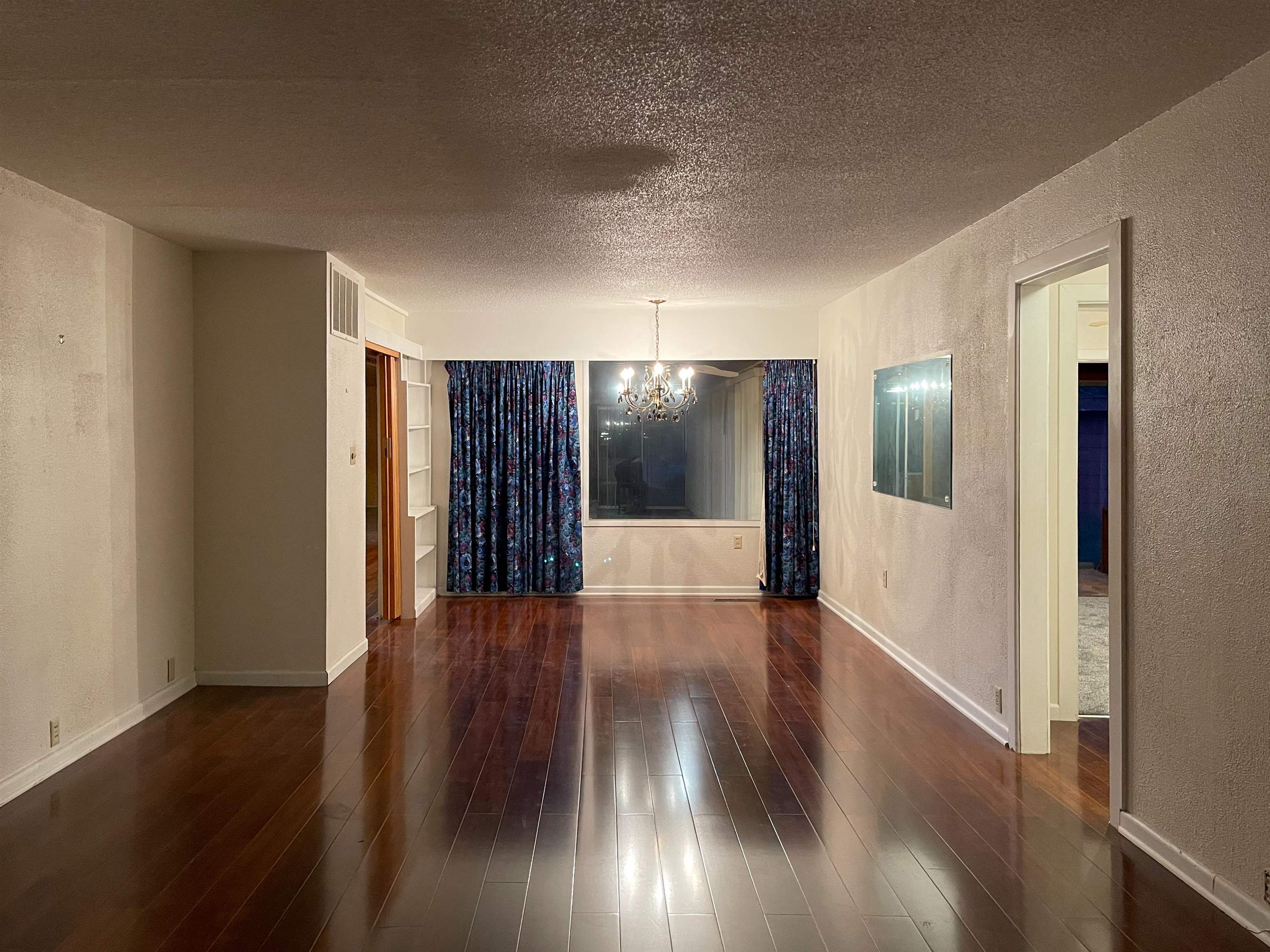 1326 N C Street Arkansas City KS 67005