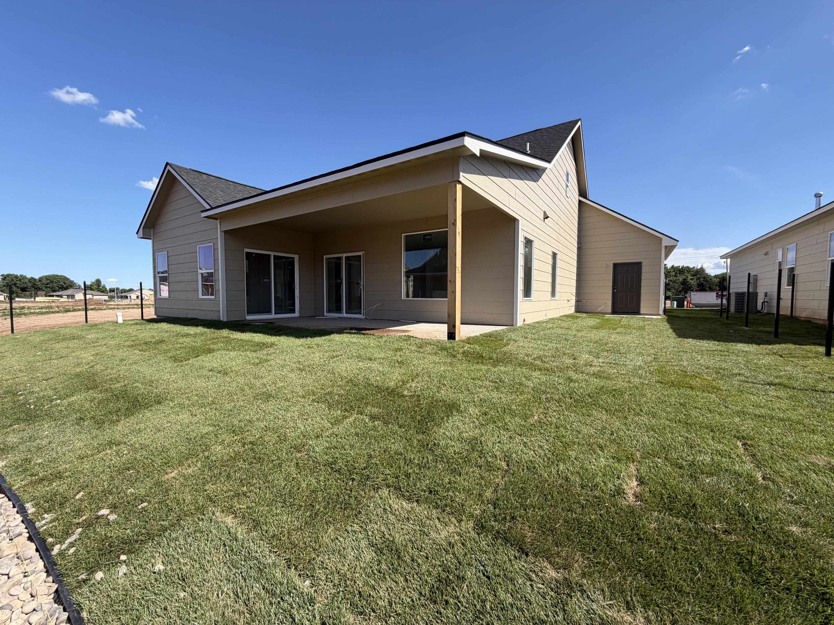 734 N Rainbow Lake Court Wichita KS 67235