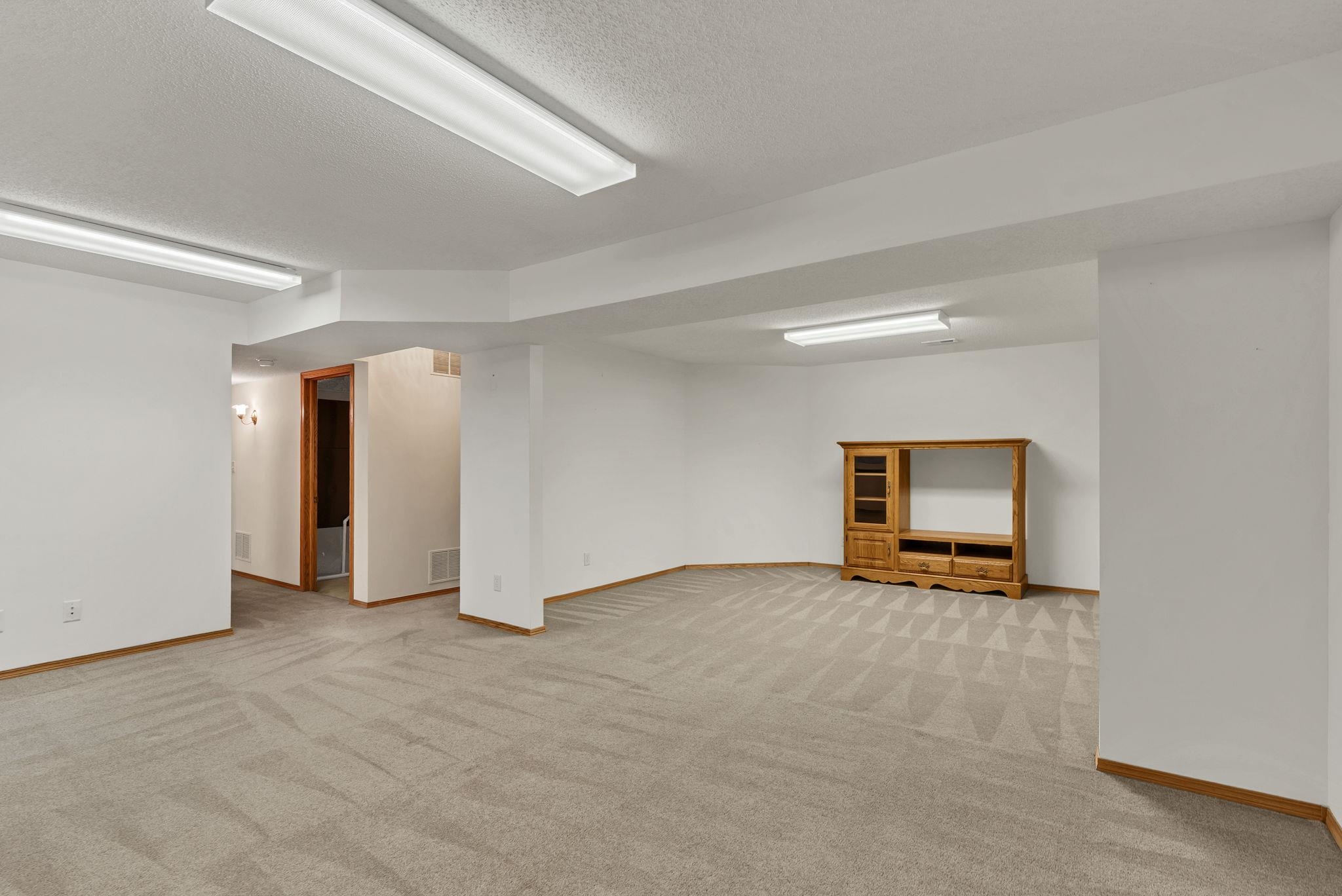 805 N Bay Country Wichita KS 67235
