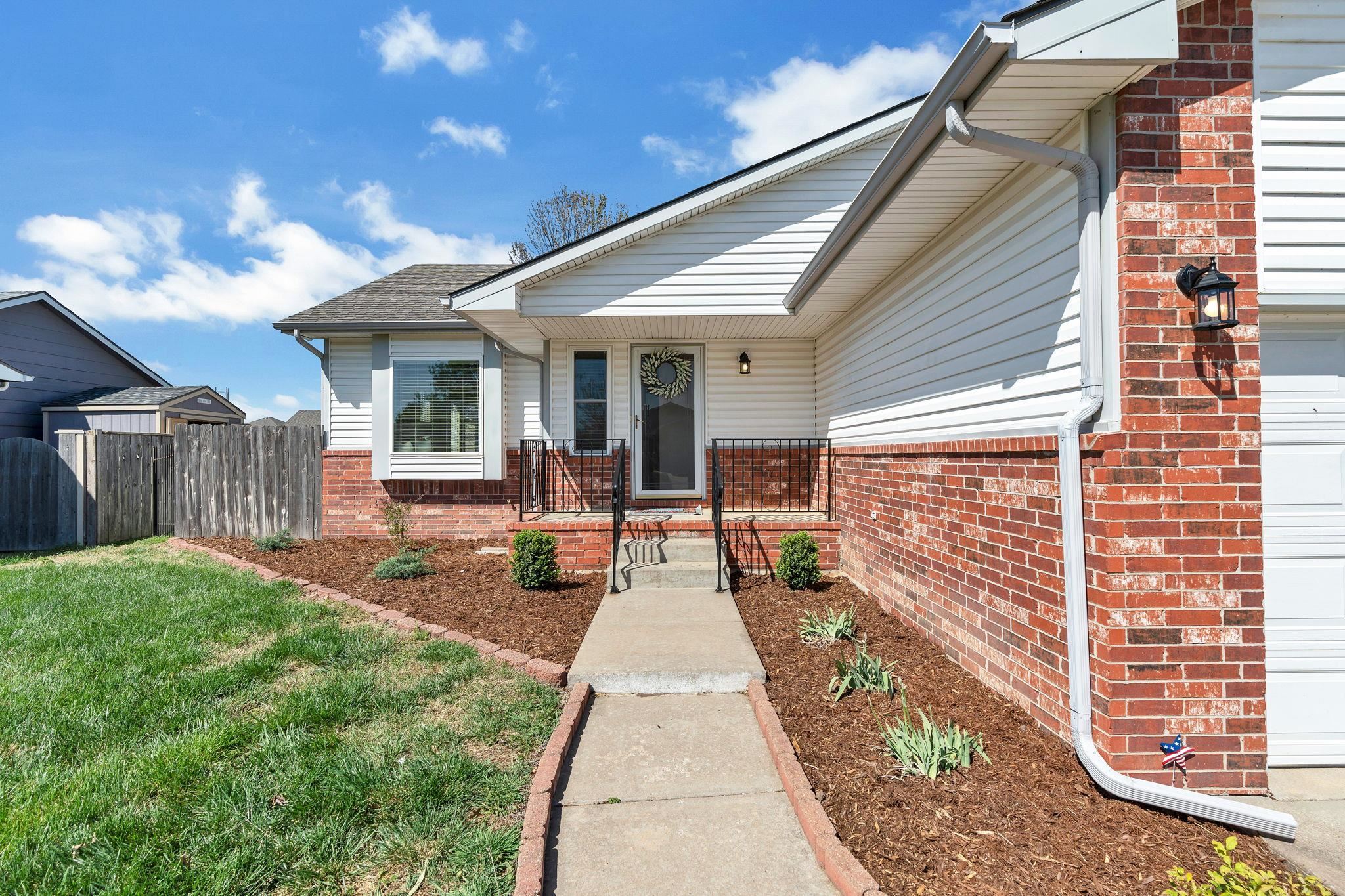805 N Bay Country Wichita KS 67235