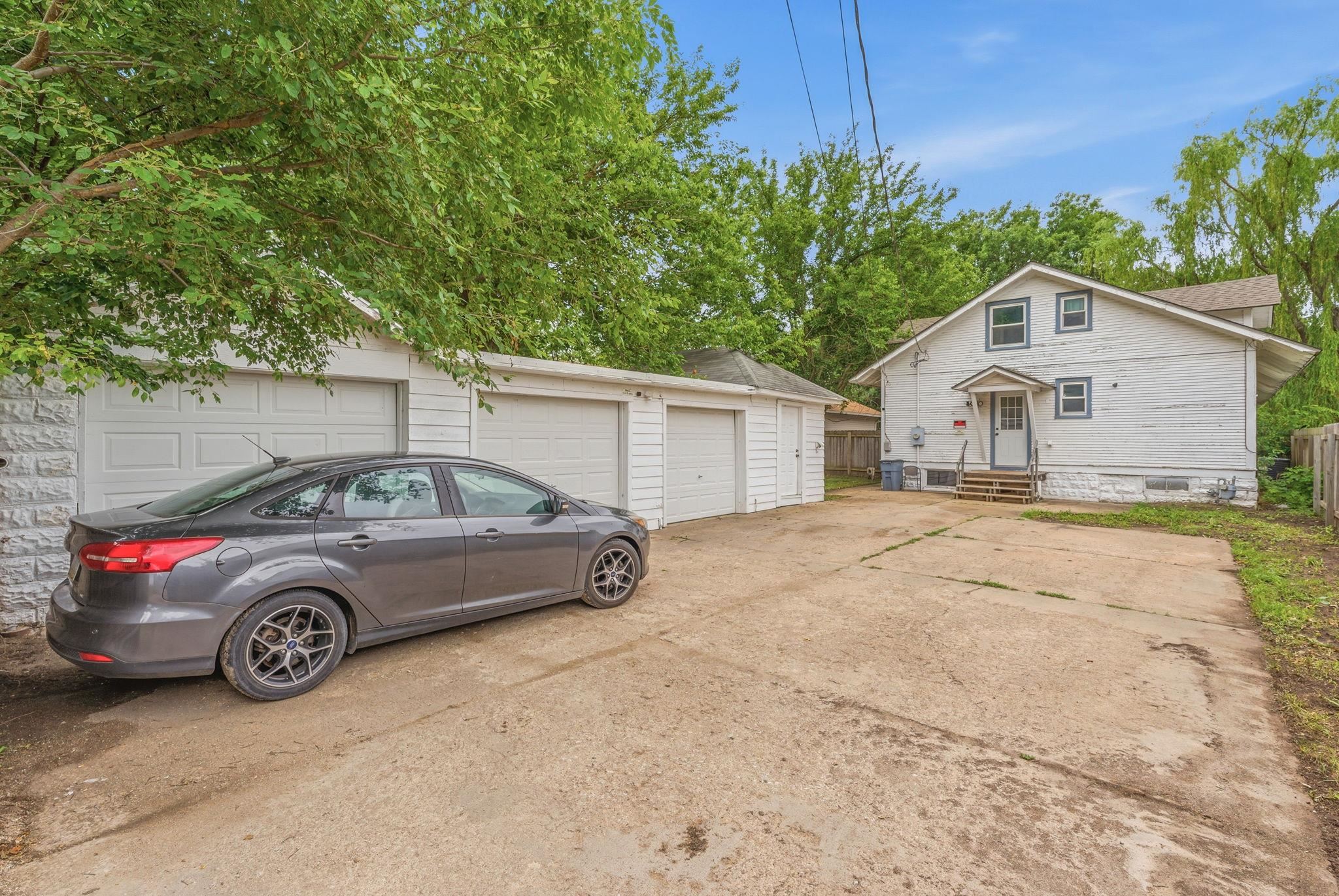 1504 S Wichita Wichita KS 67213