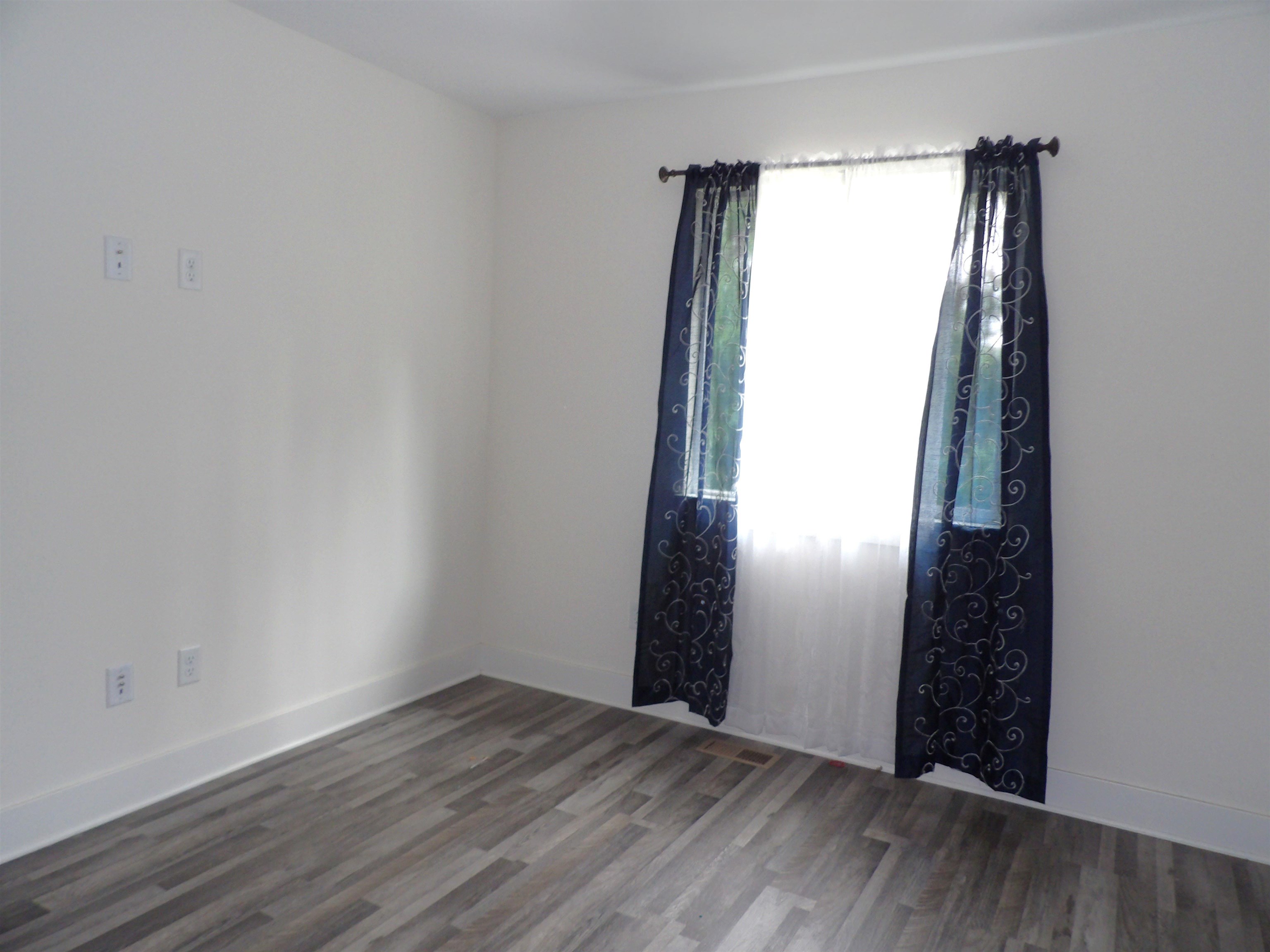105 E Burlington Drive Mulvane KS 67110