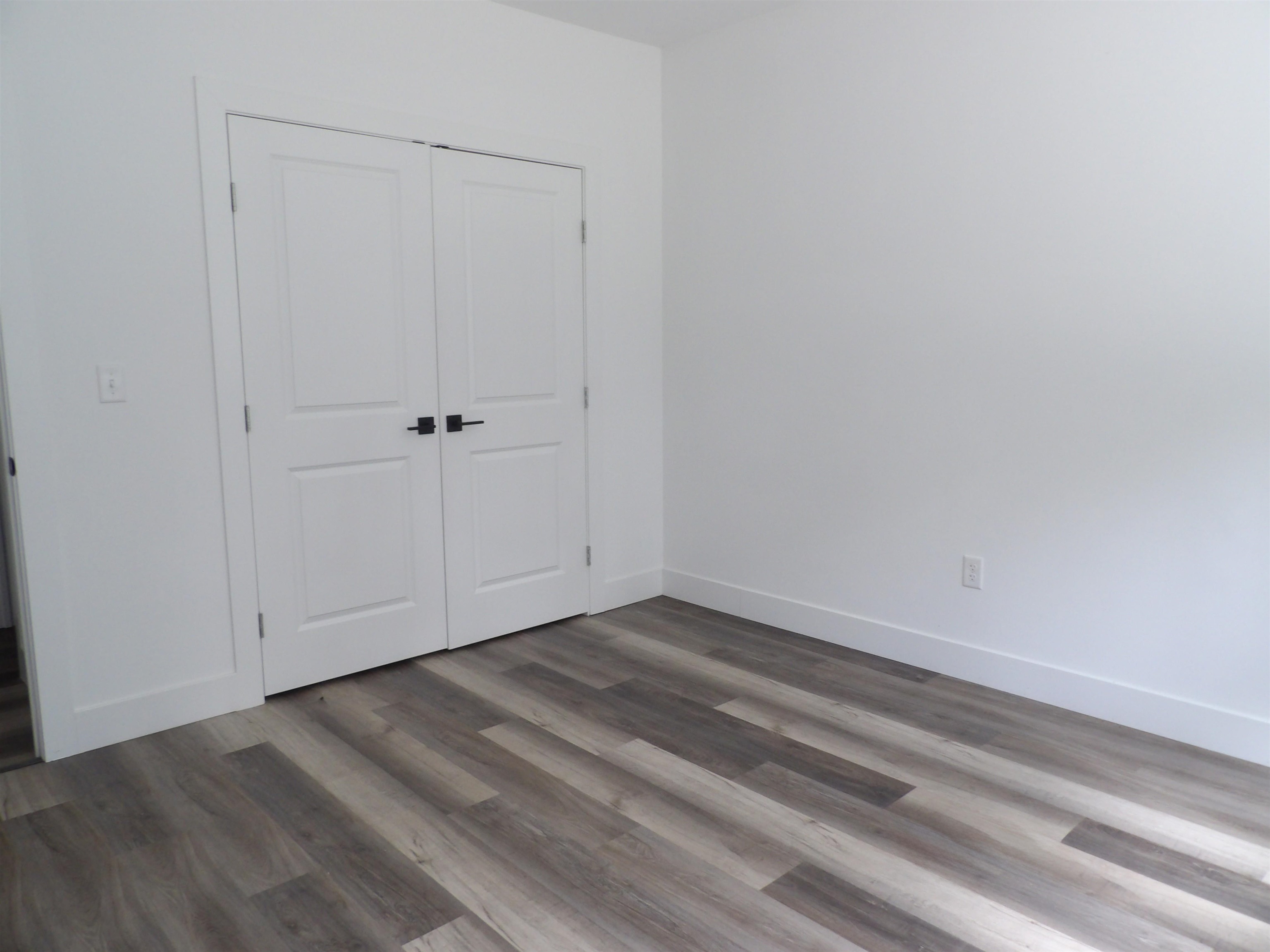 105 E Burlington Drive Mulvane KS 67110