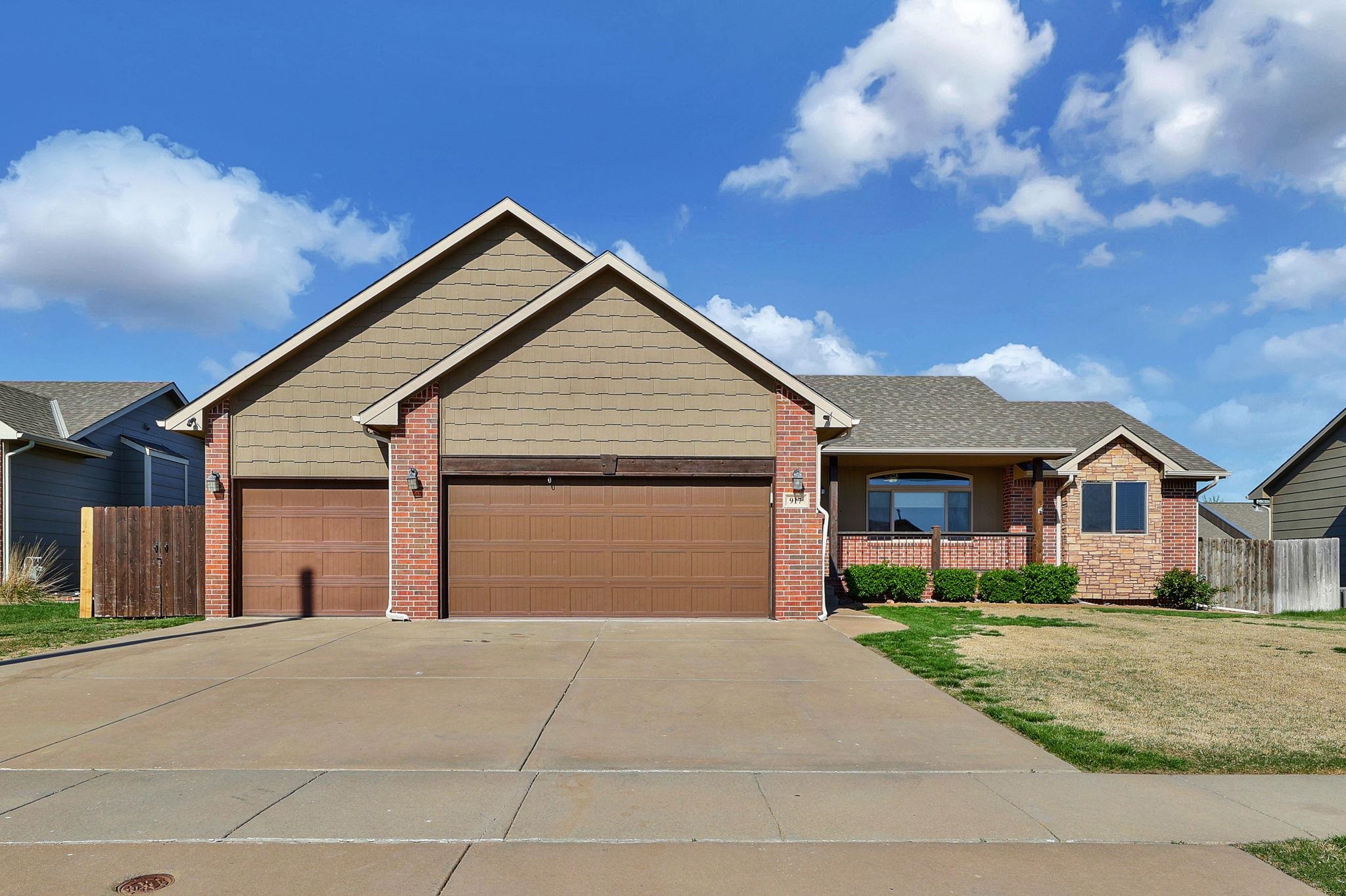 917 N Oak Ridge Avenue Goddard KS 67052