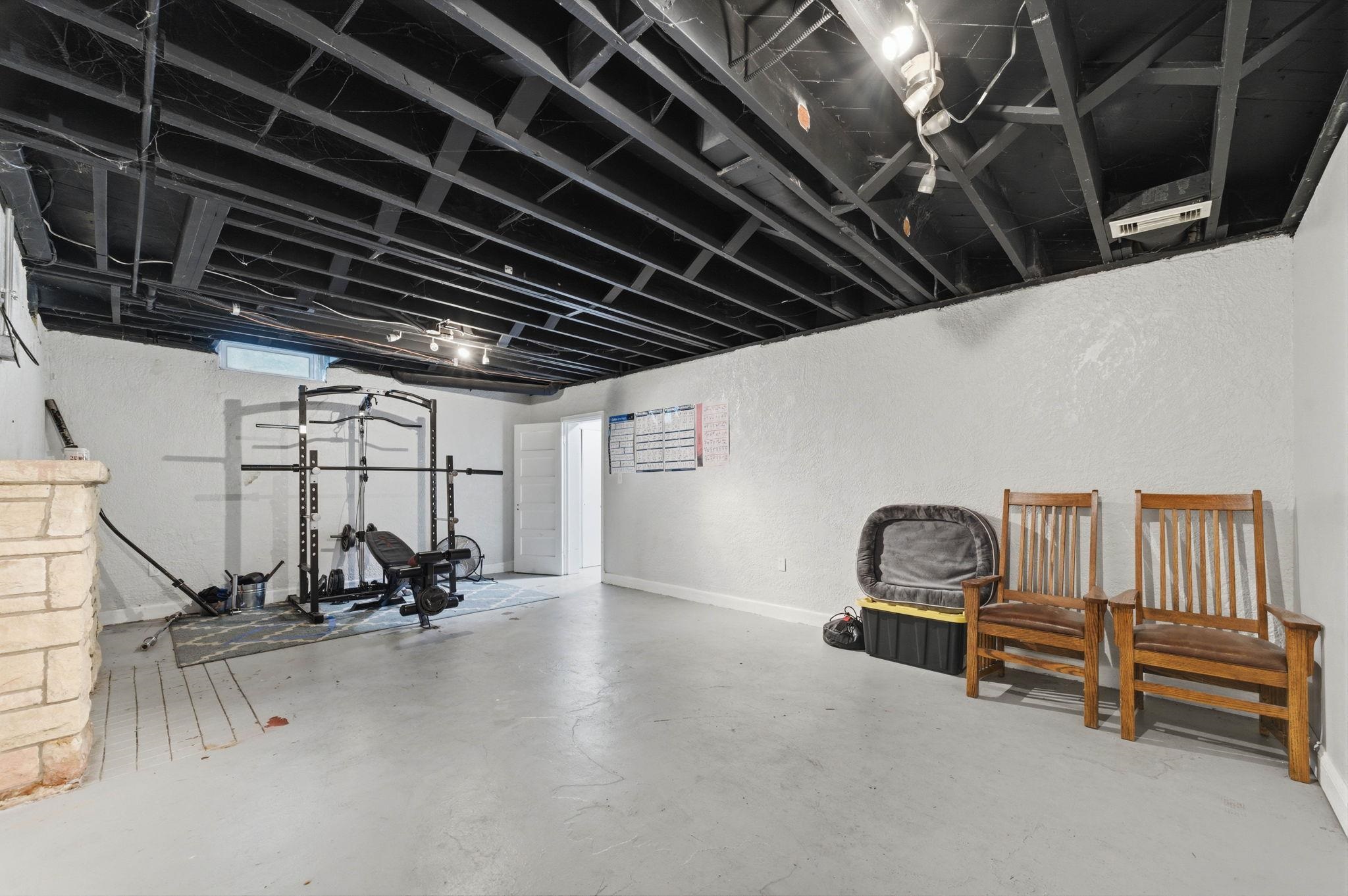 918 N Yale Wichita KS 67208