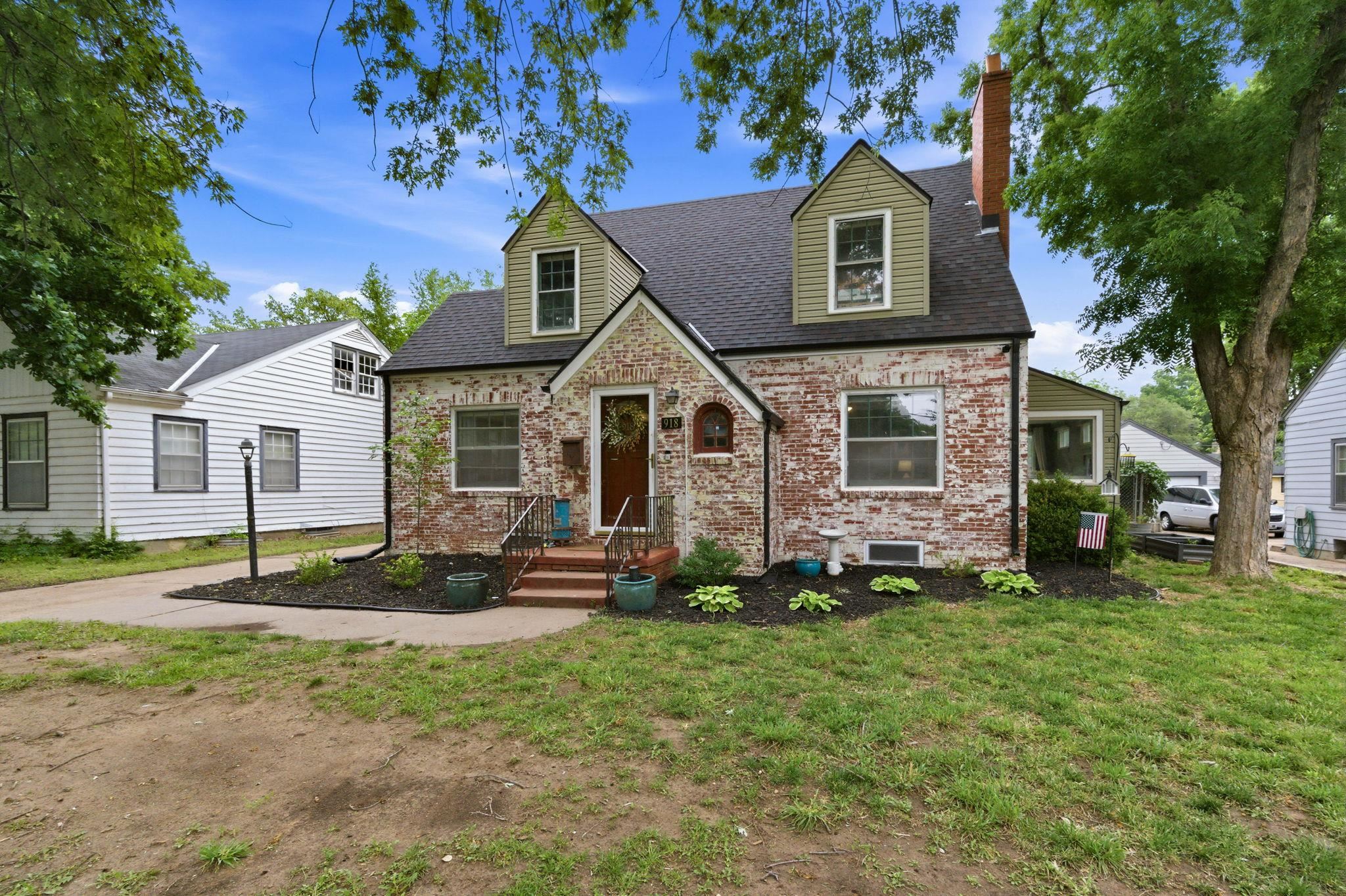 918 N Yale Wichita KS 67208