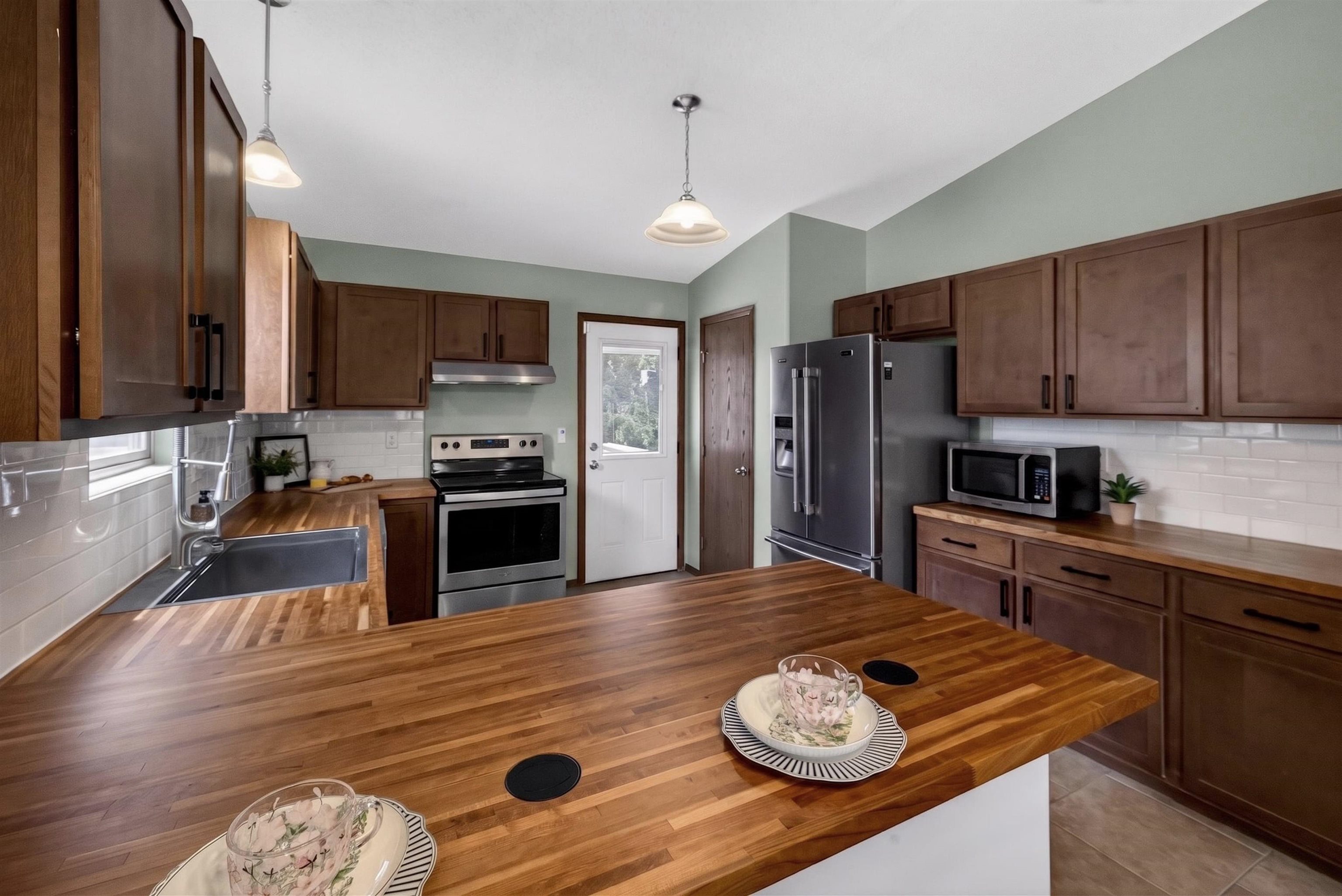 2813 W 44th Street S Wichita KS 67217
