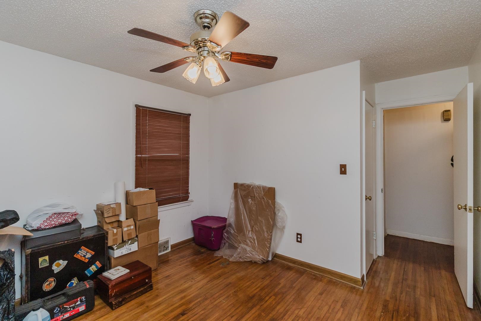 2709 N Green Wichita KS 67219
