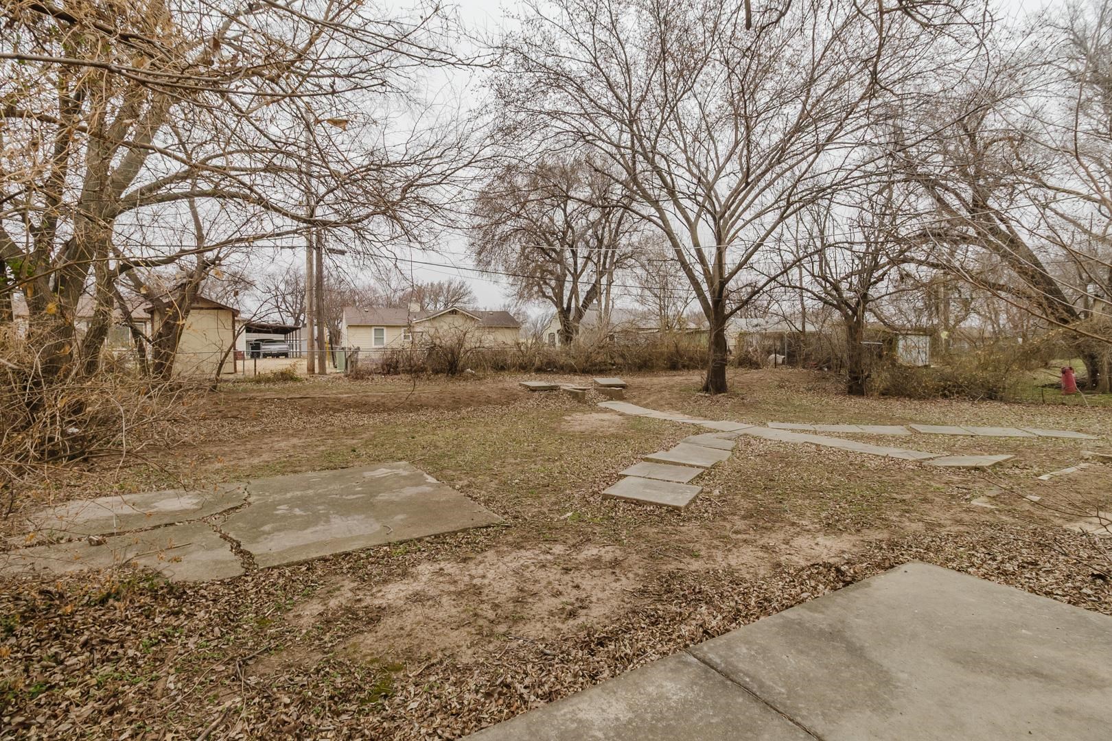 2709 N Green Wichita KS 67219