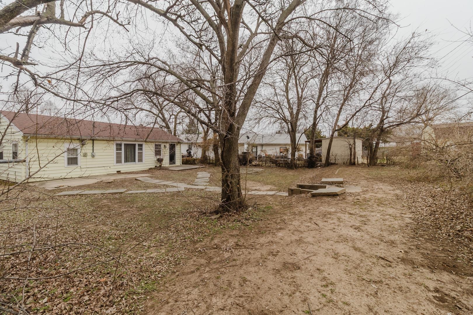 2709 N Green Wichita KS 67219