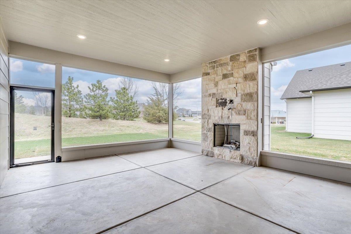 2799 N Curtis Court Wichita KS 67205