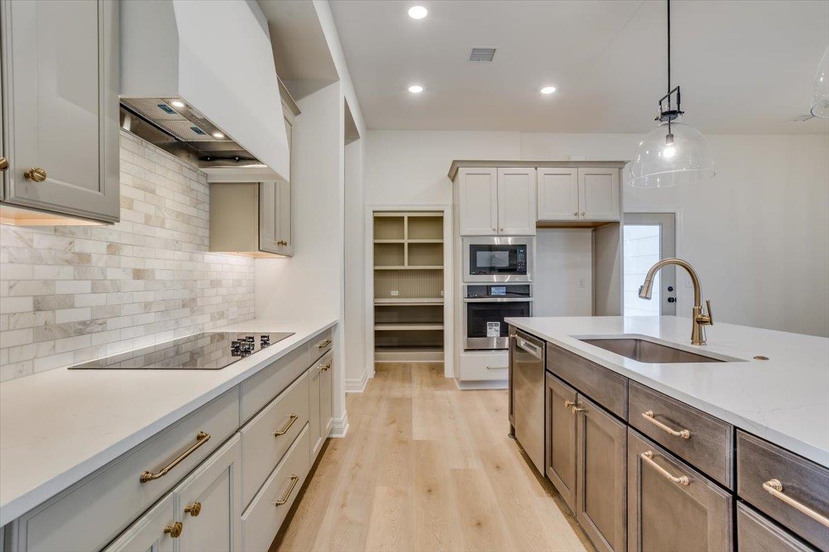 2799 N Curtis Court Wichita KS 67205