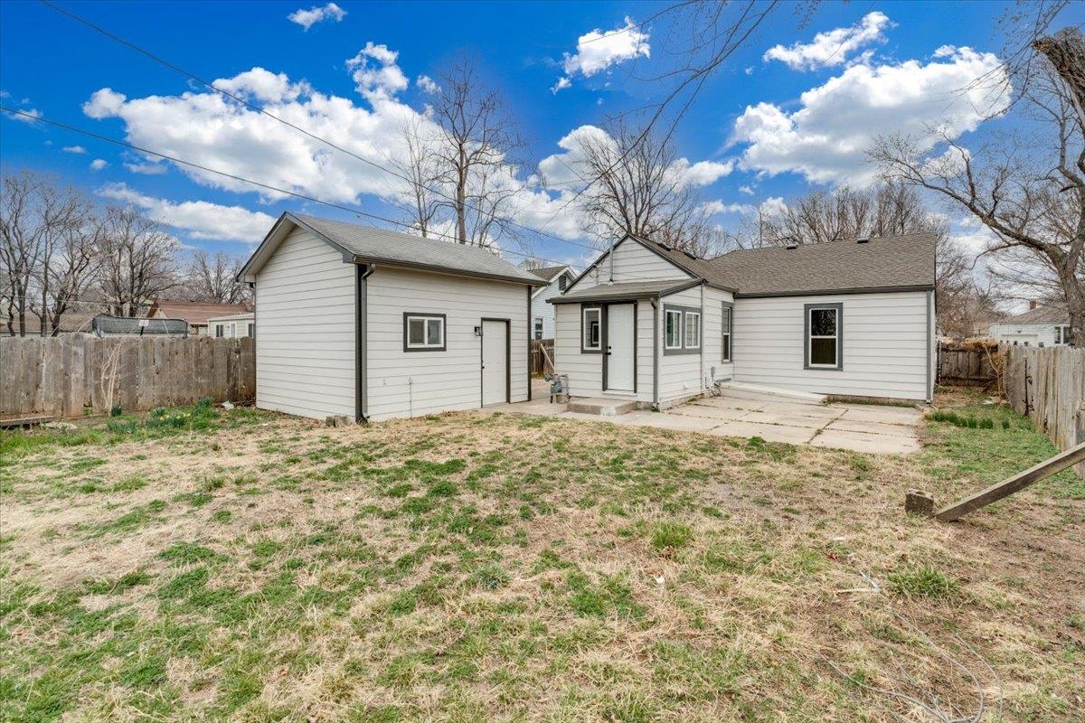 1517 S Greenwood Avenue Wichita KS 67211