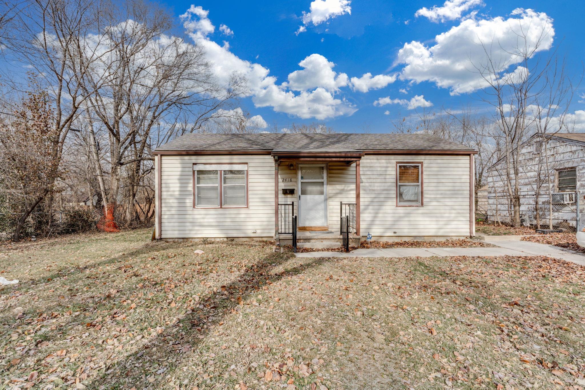 2418 E 8th Street N Wichita KS 67214