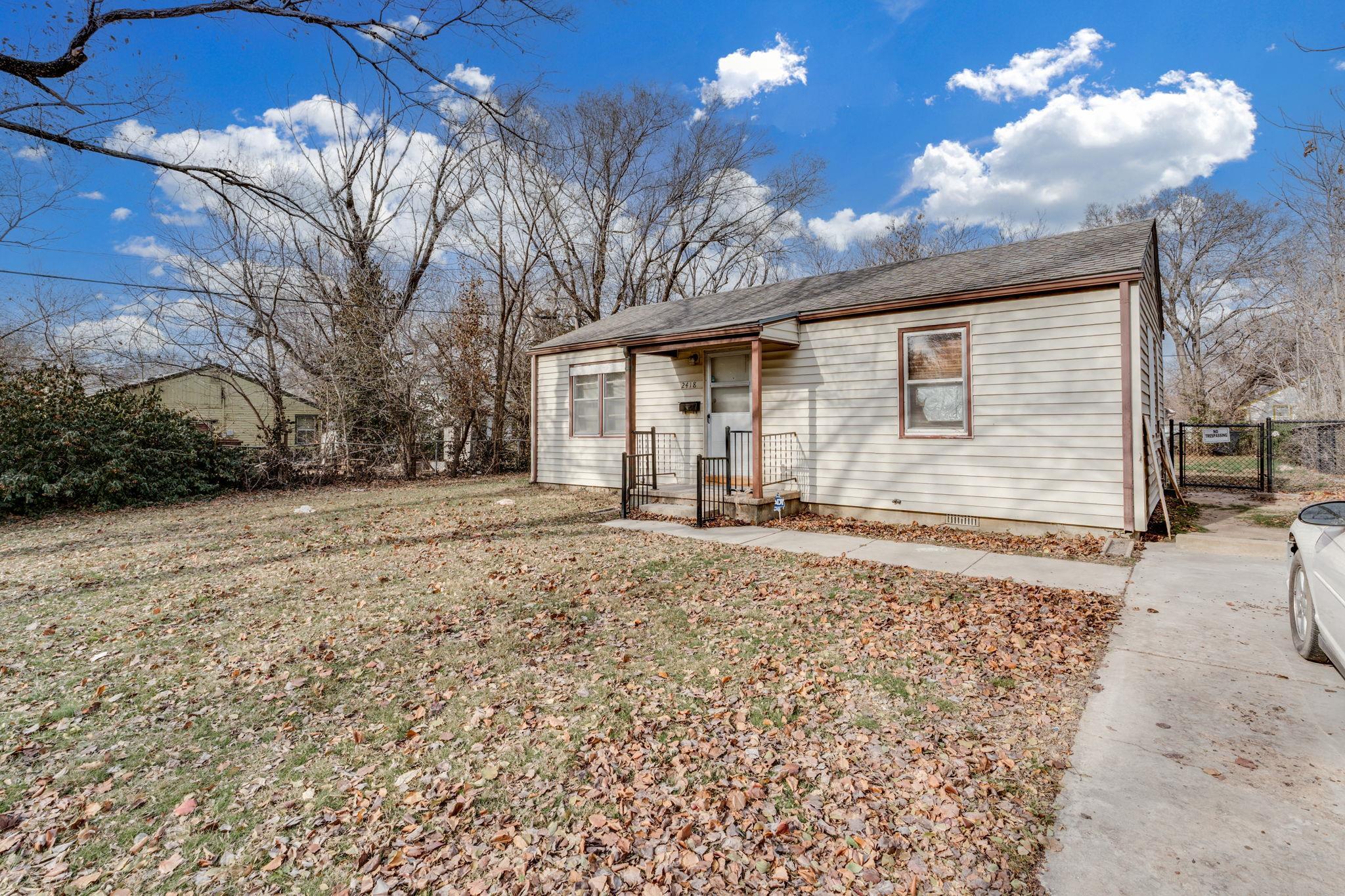 2418 E 8th Street N Wichita KS 67214