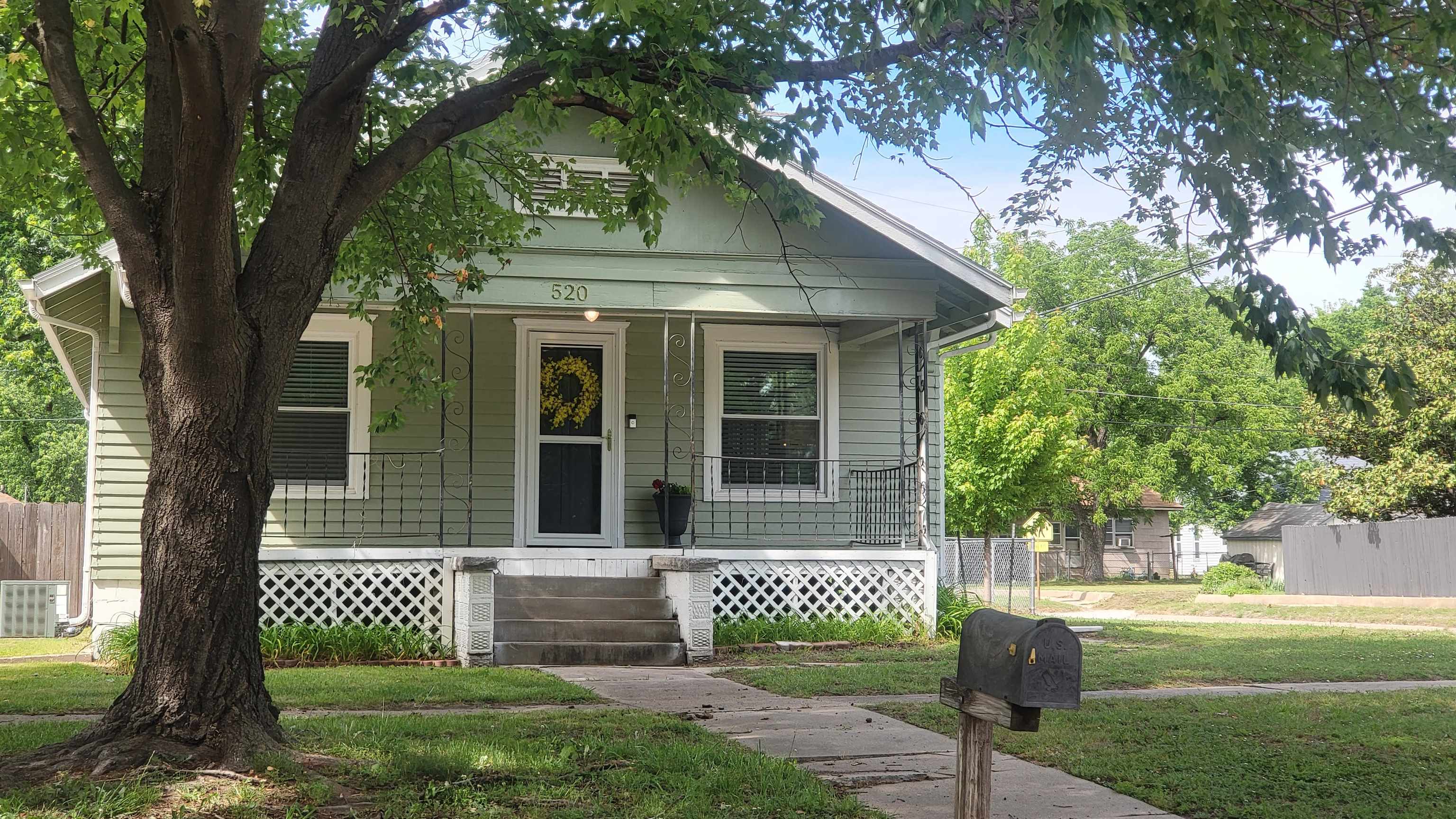 520 E 15th Winfield KS 67156