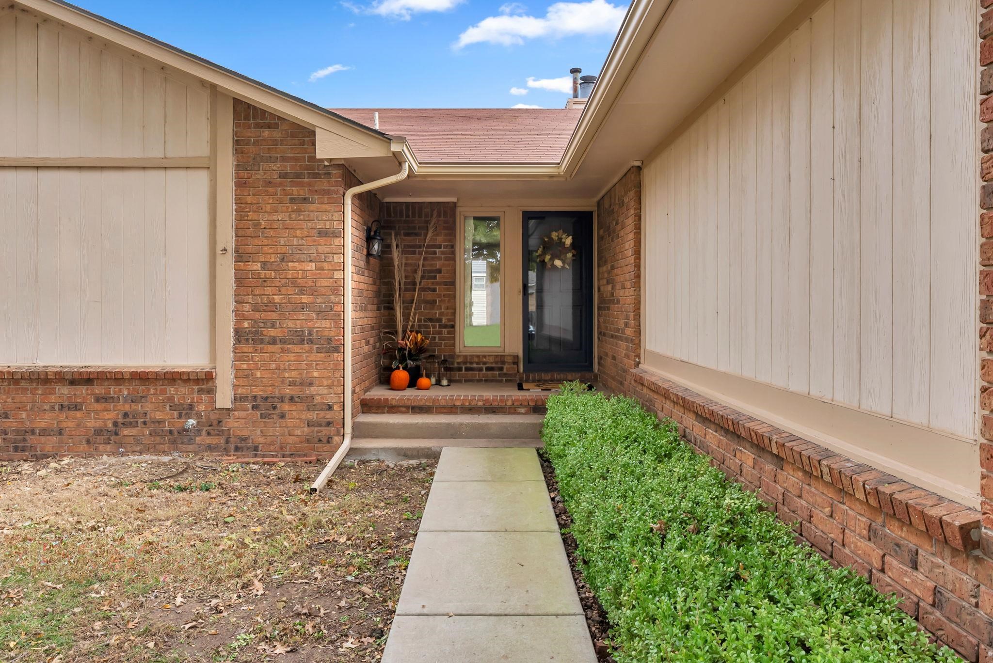 1462 N Parkridge Street Wichita KS 67212