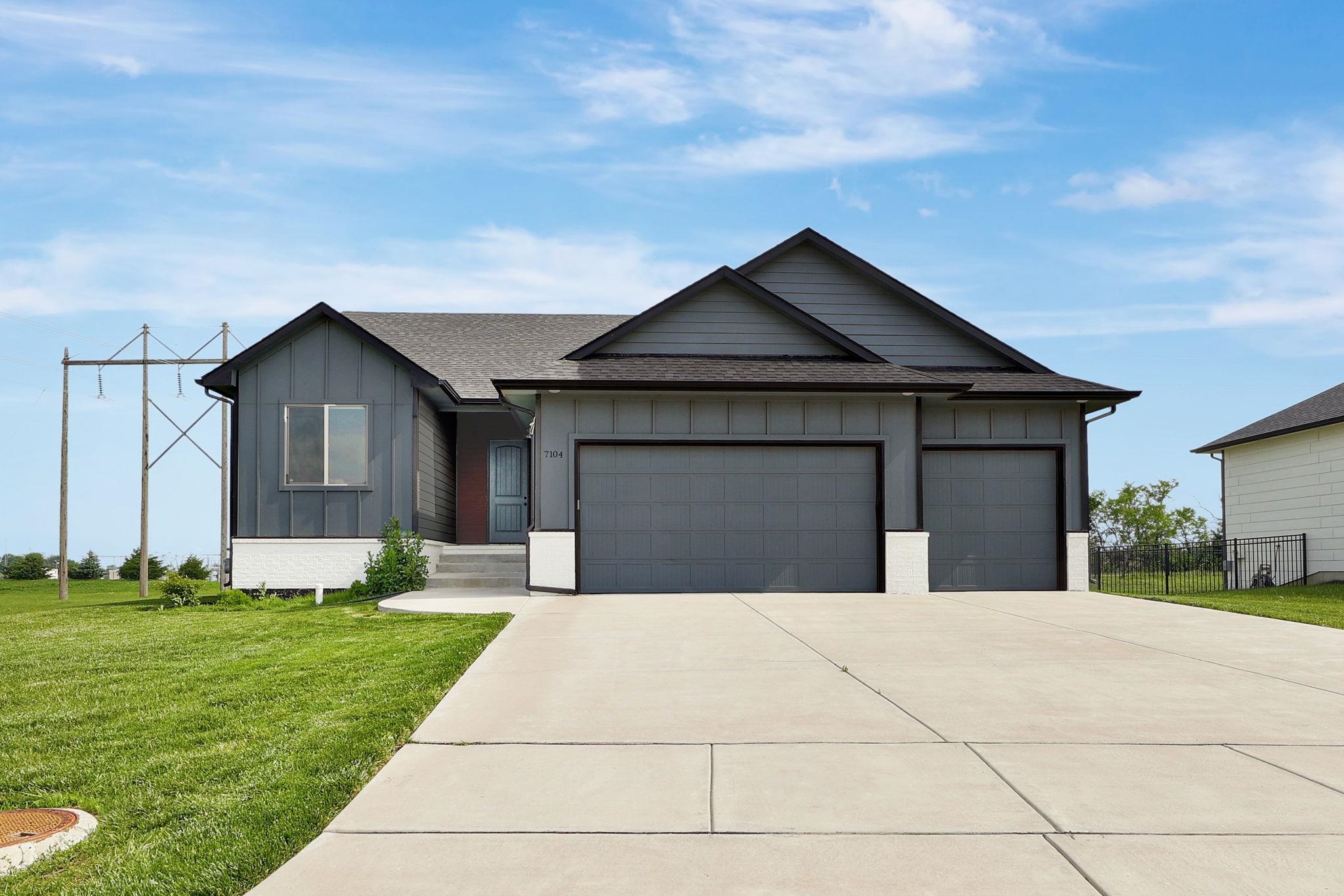 7104 E Pheasant Ridge Bel Aire KS 67226