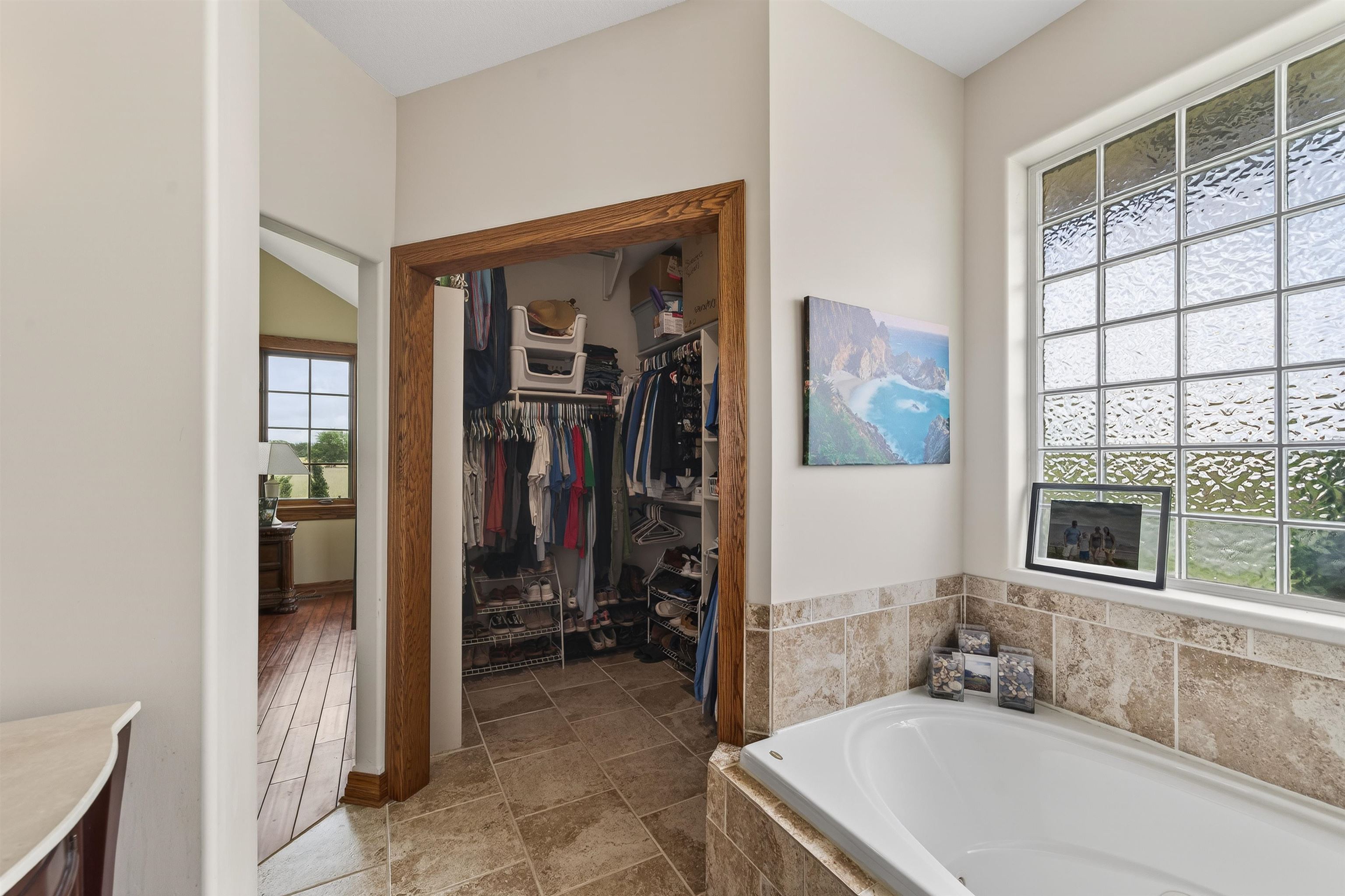 2100 N East Lake Road Newton KS 67114
