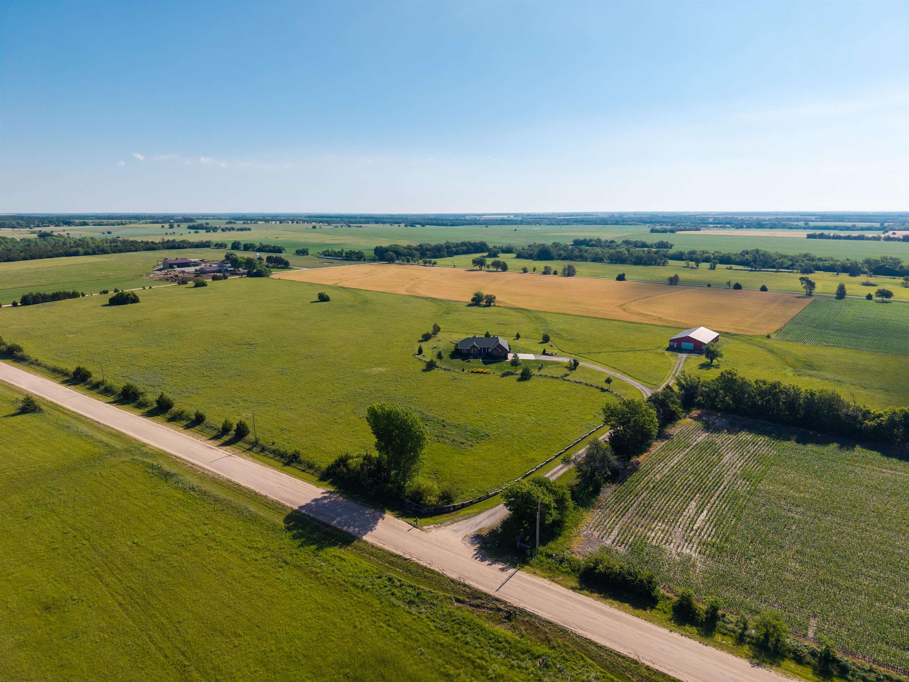 2100 N East Lake Road Newton KS 67114