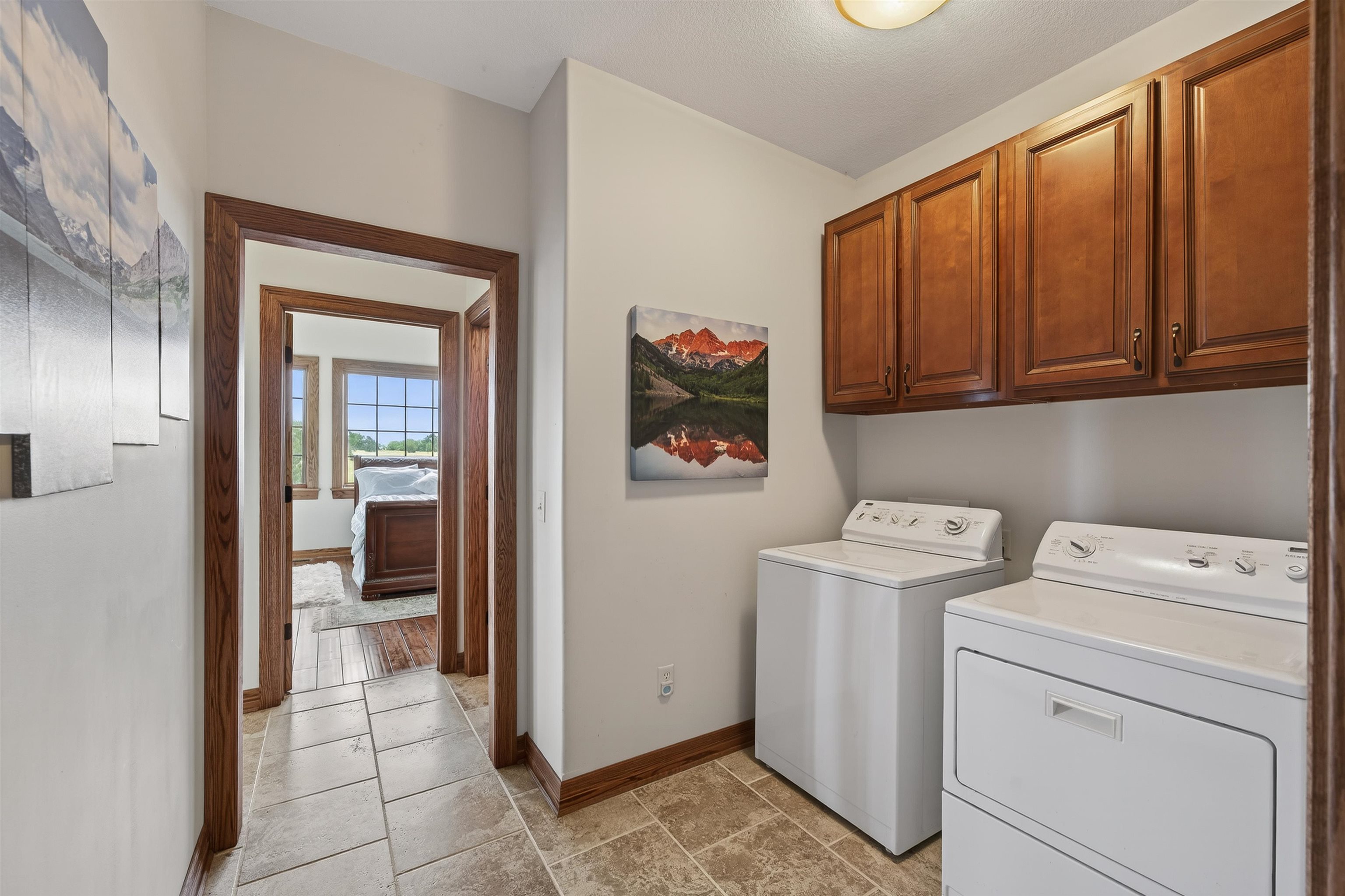 2100 N East Lake Road Newton KS 67114