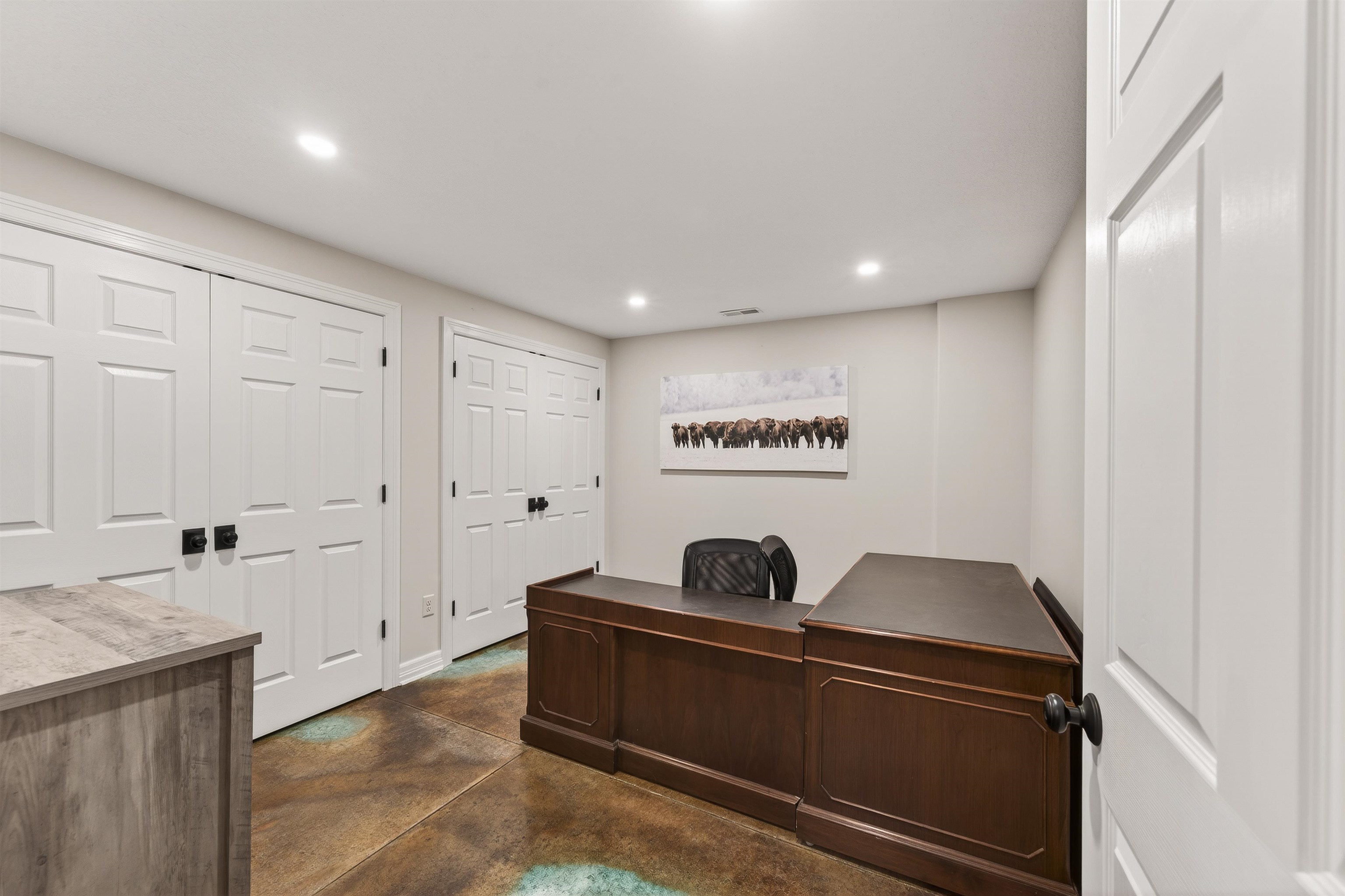2100 N East Lake Road Newton KS 67114
