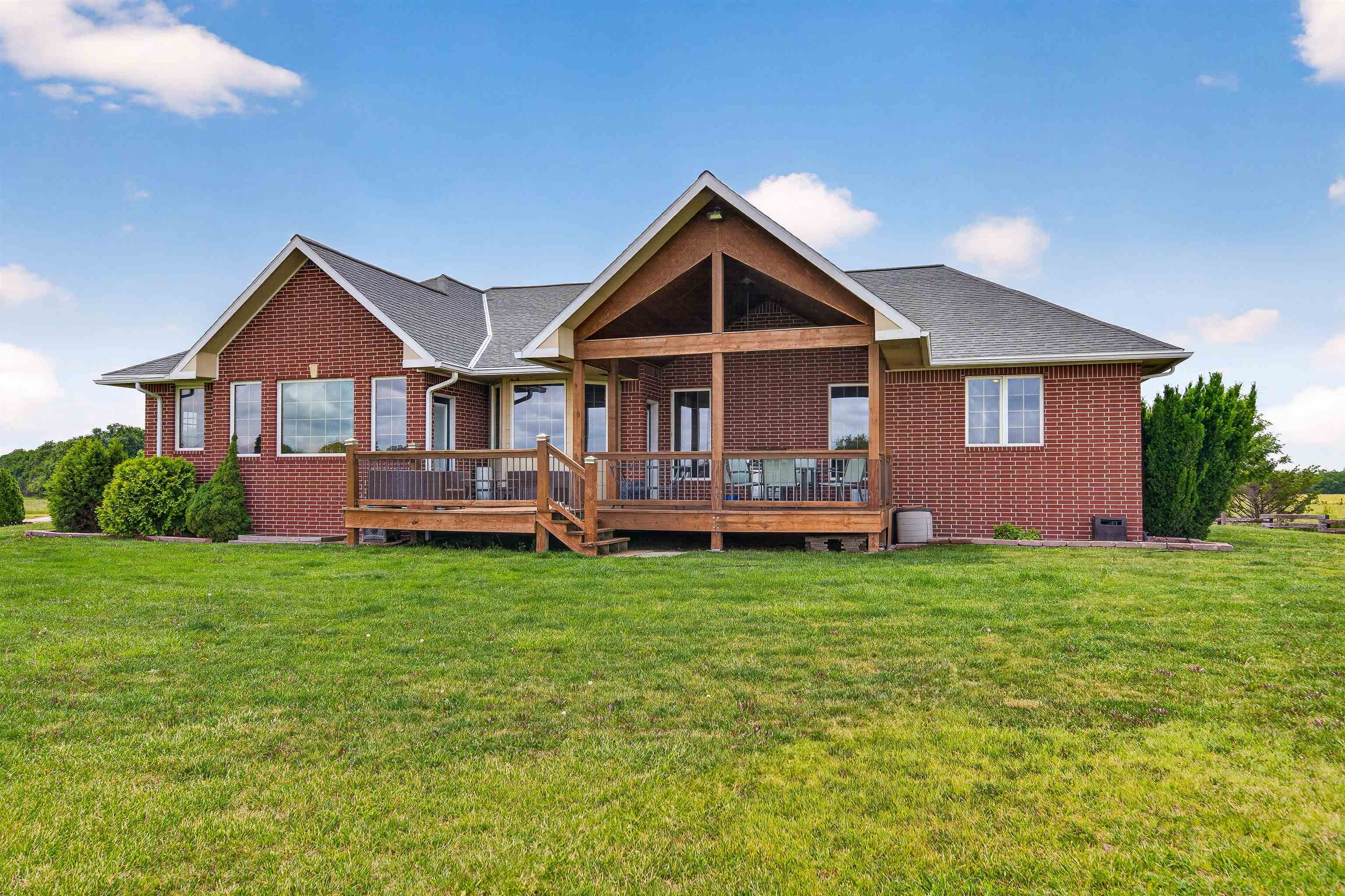 2100 N East Lake Road Newton KS 67114