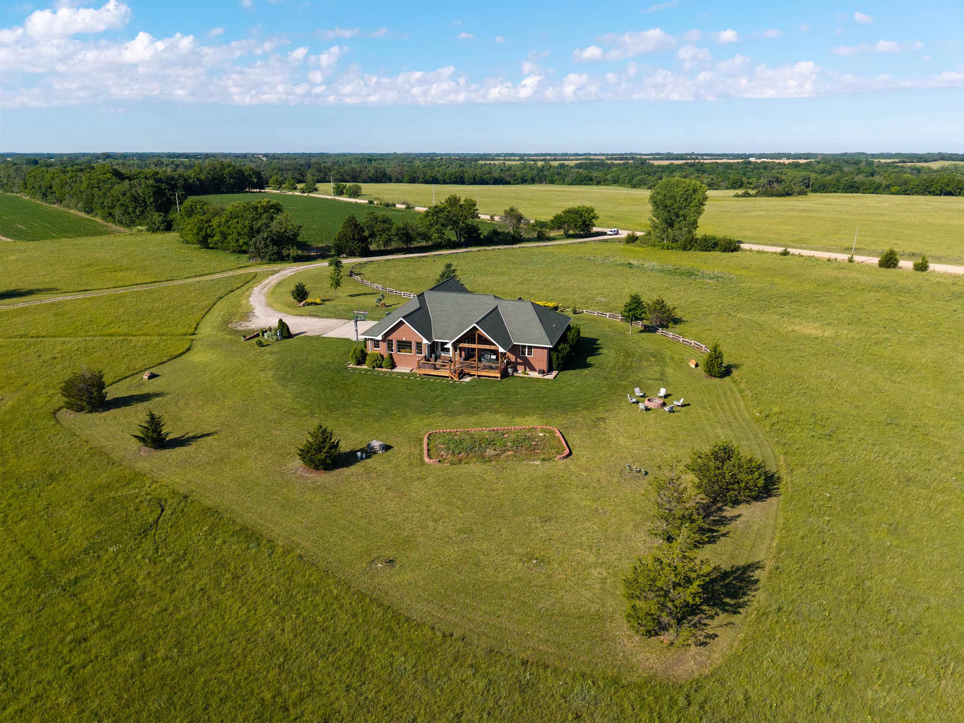 2100 N East Lake Road Newton KS 67114