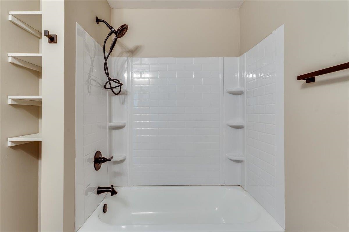 4406 S Ellis Wichita KS 67216