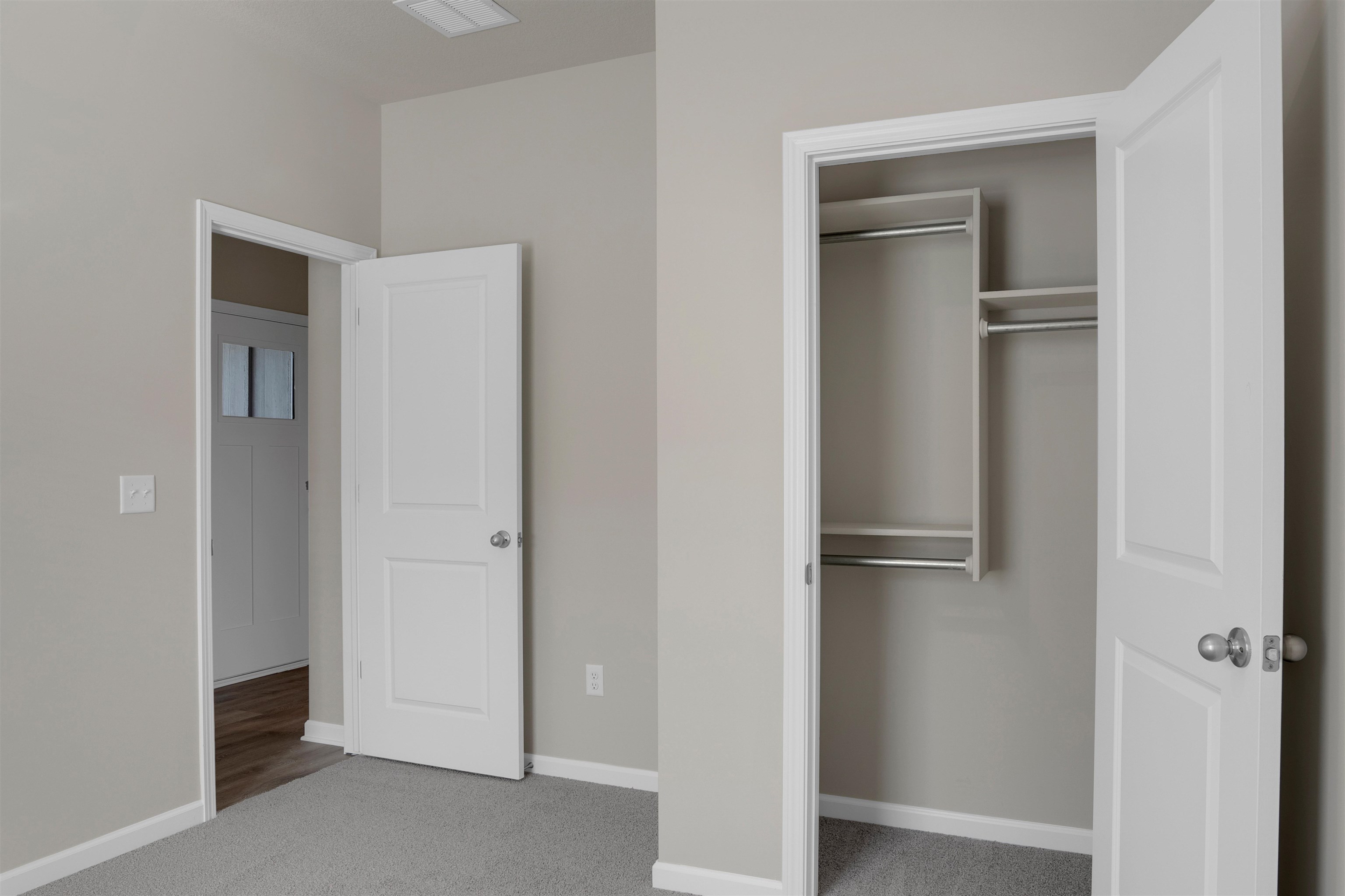 3136 E Highridge Street Park City KS 67219