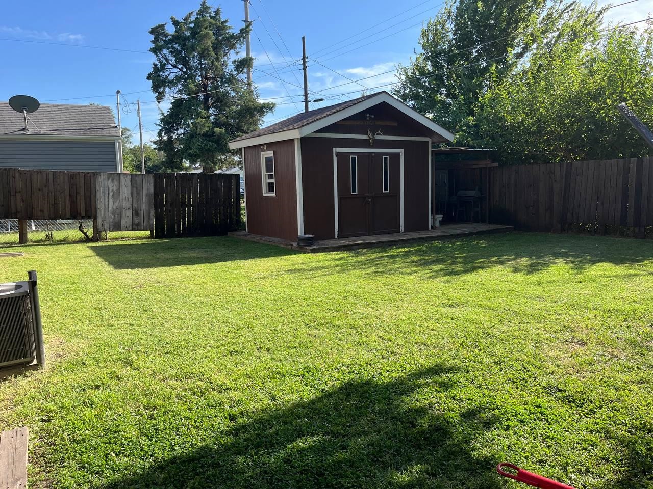 1207 N Hydraulic Street Wichita KS 67214