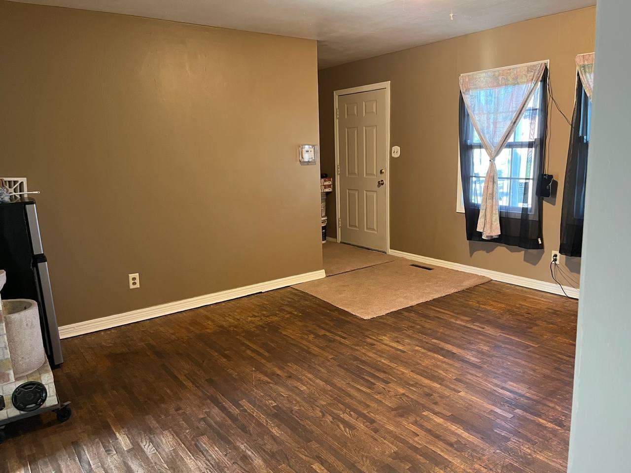1207 N Hydraulic Street Wichita KS 67214