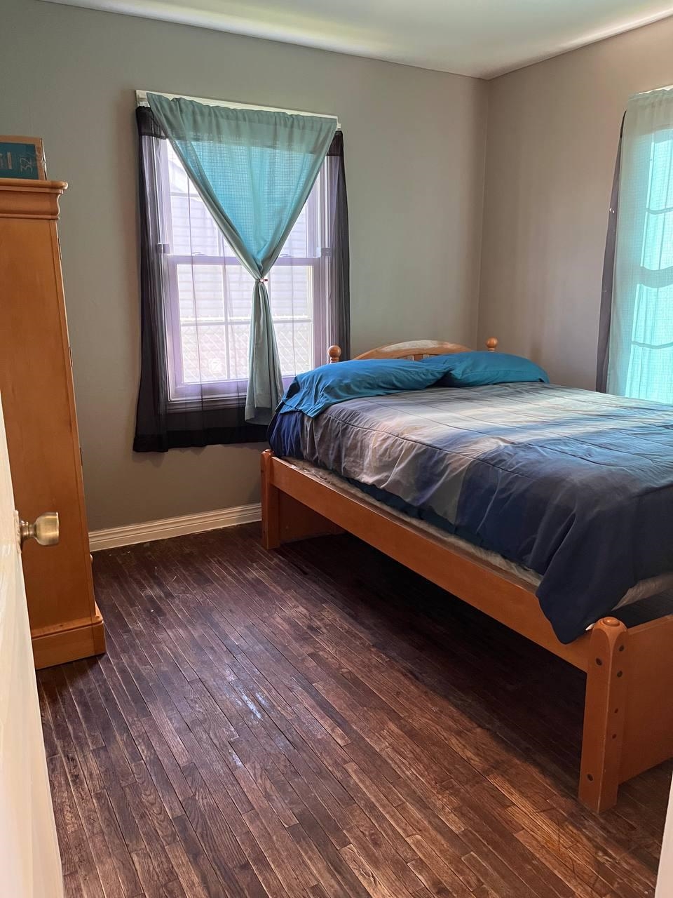 1207 N Hydraulic Street Wichita KS 67214