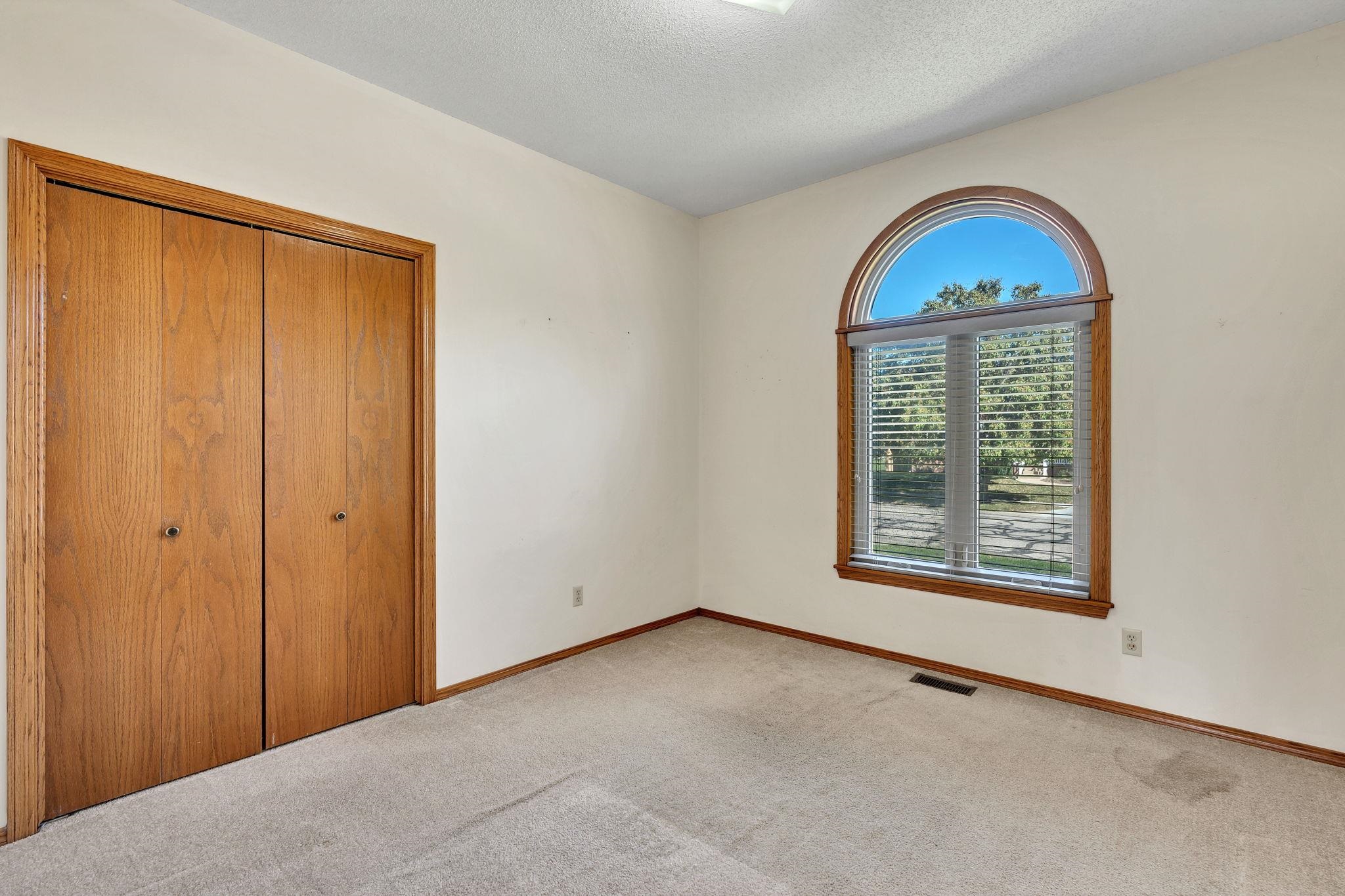 829 N Cedar Park Street Wichita KS 67235