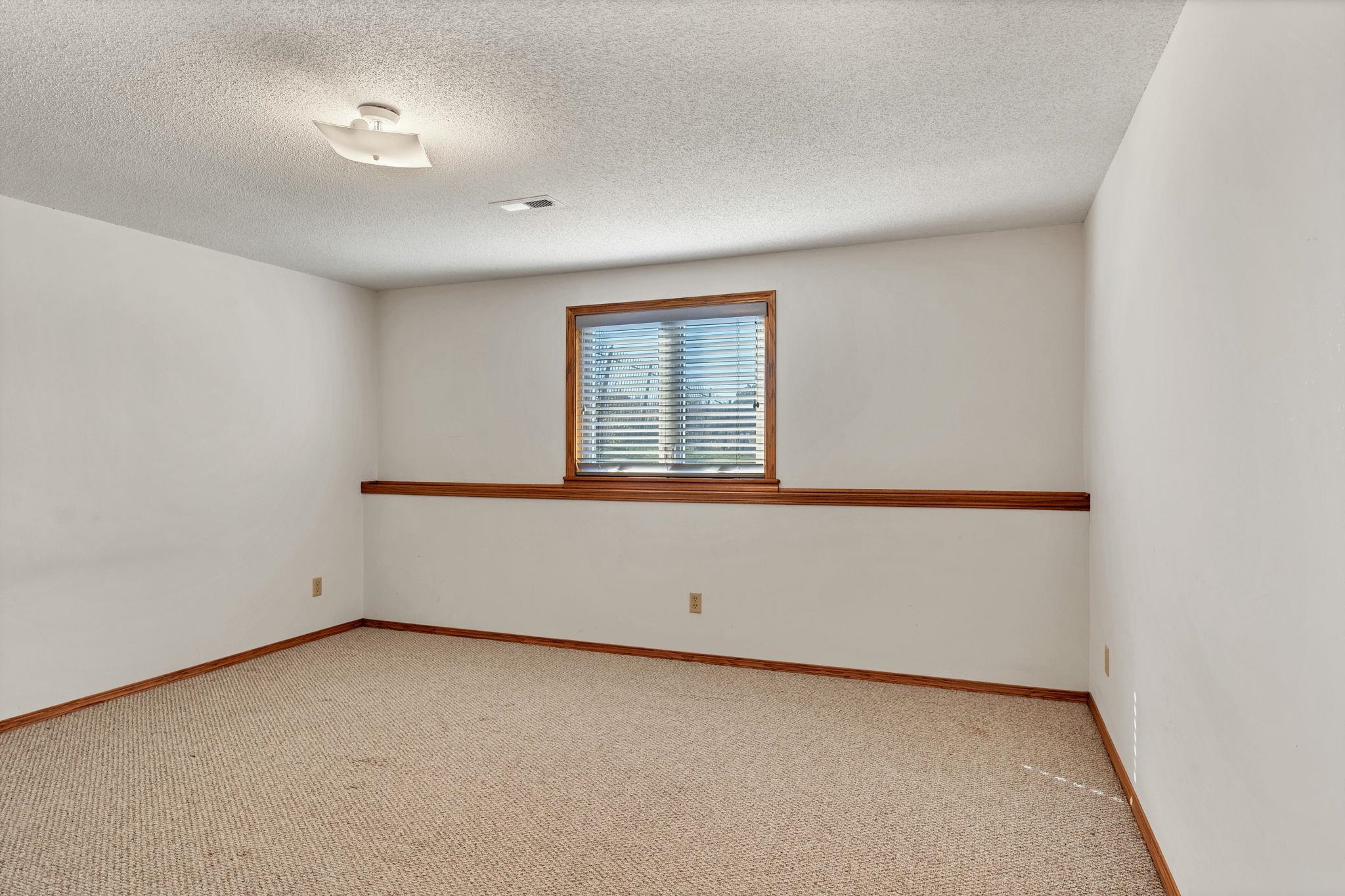 829 N Cedar Park Street Wichita KS 67235