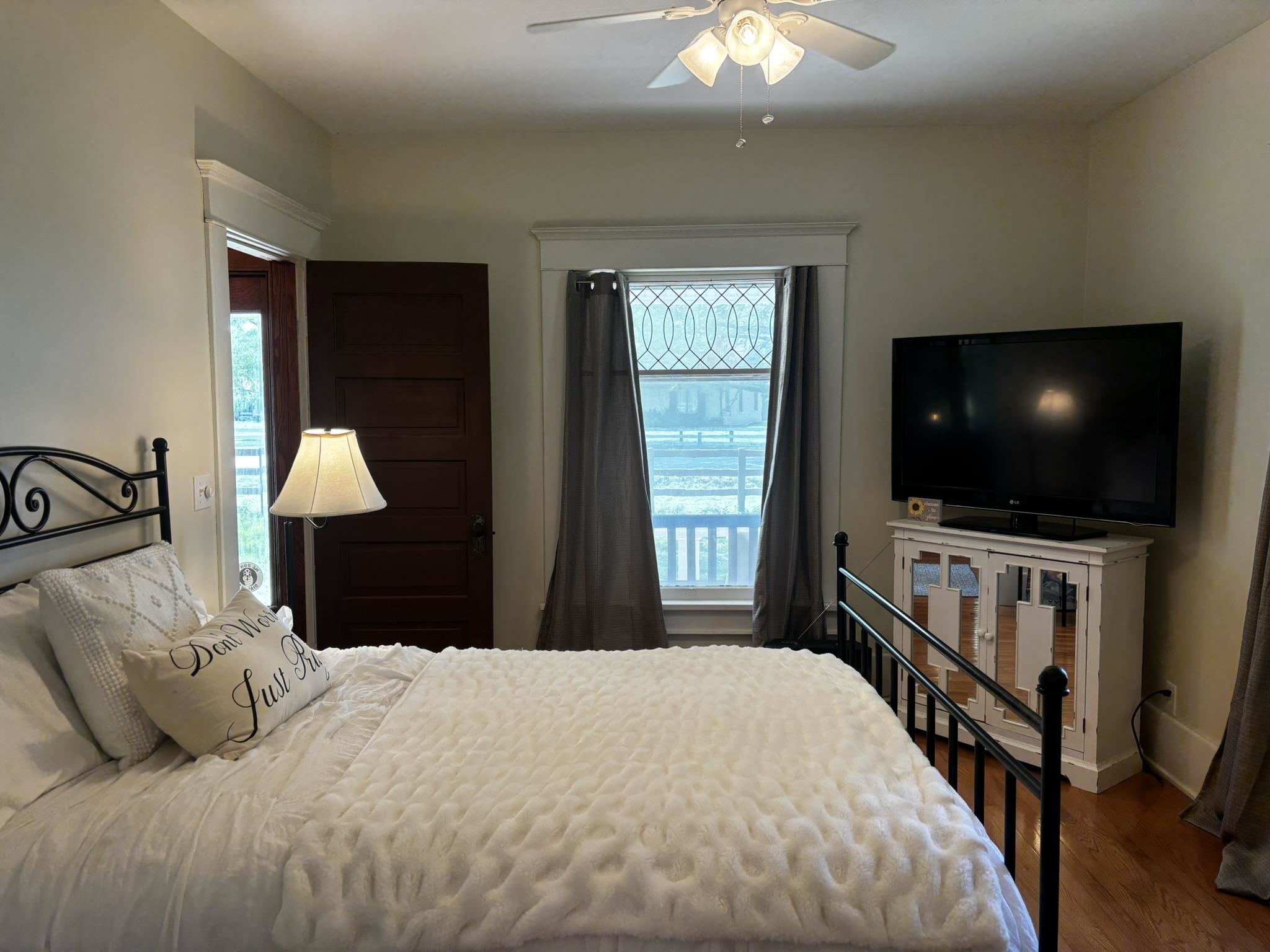 9720 S Ridge Sedgwick KS 67135