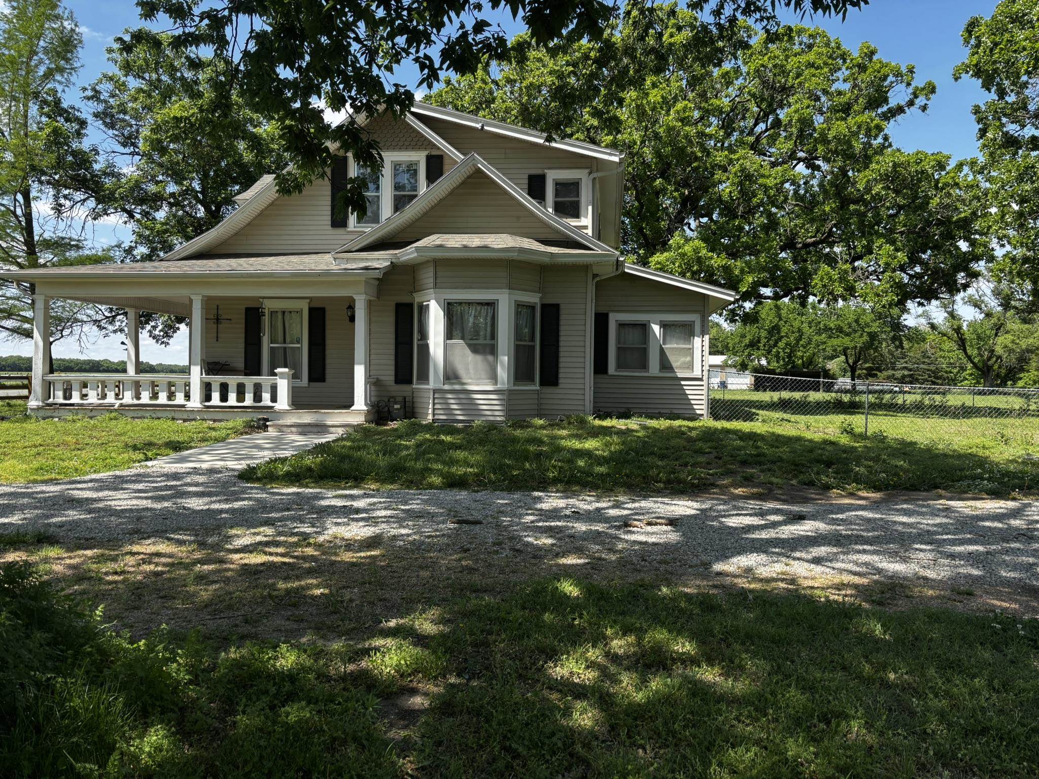 9720 S Ridge Sedgwick KS 67135