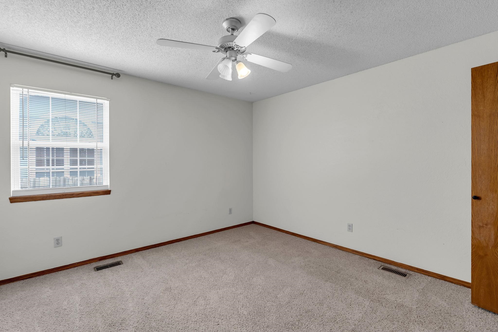 1937 S Shiloh Circle Wichita KS 67207