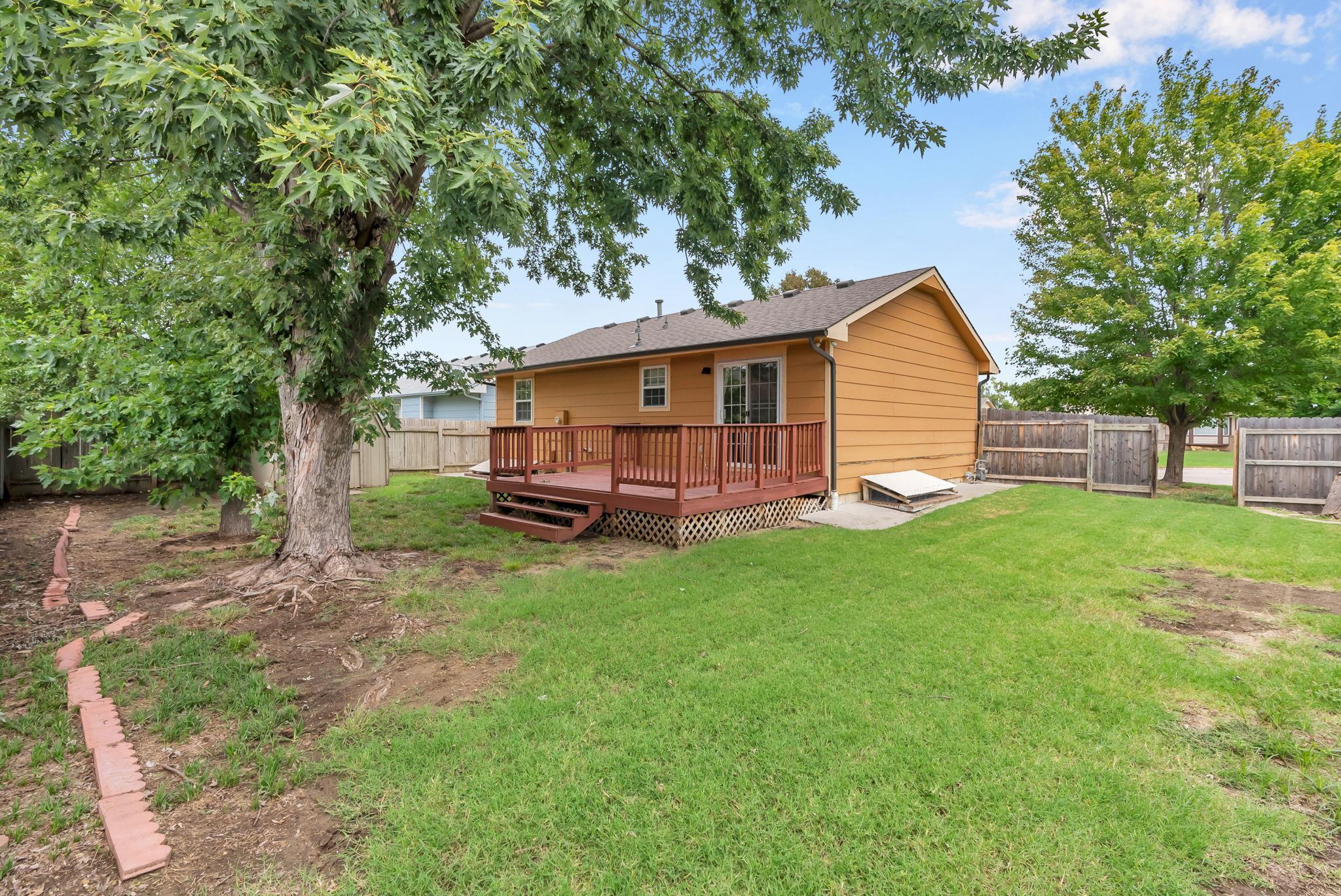 1937 S Shiloh Circle Wichita KS 67207