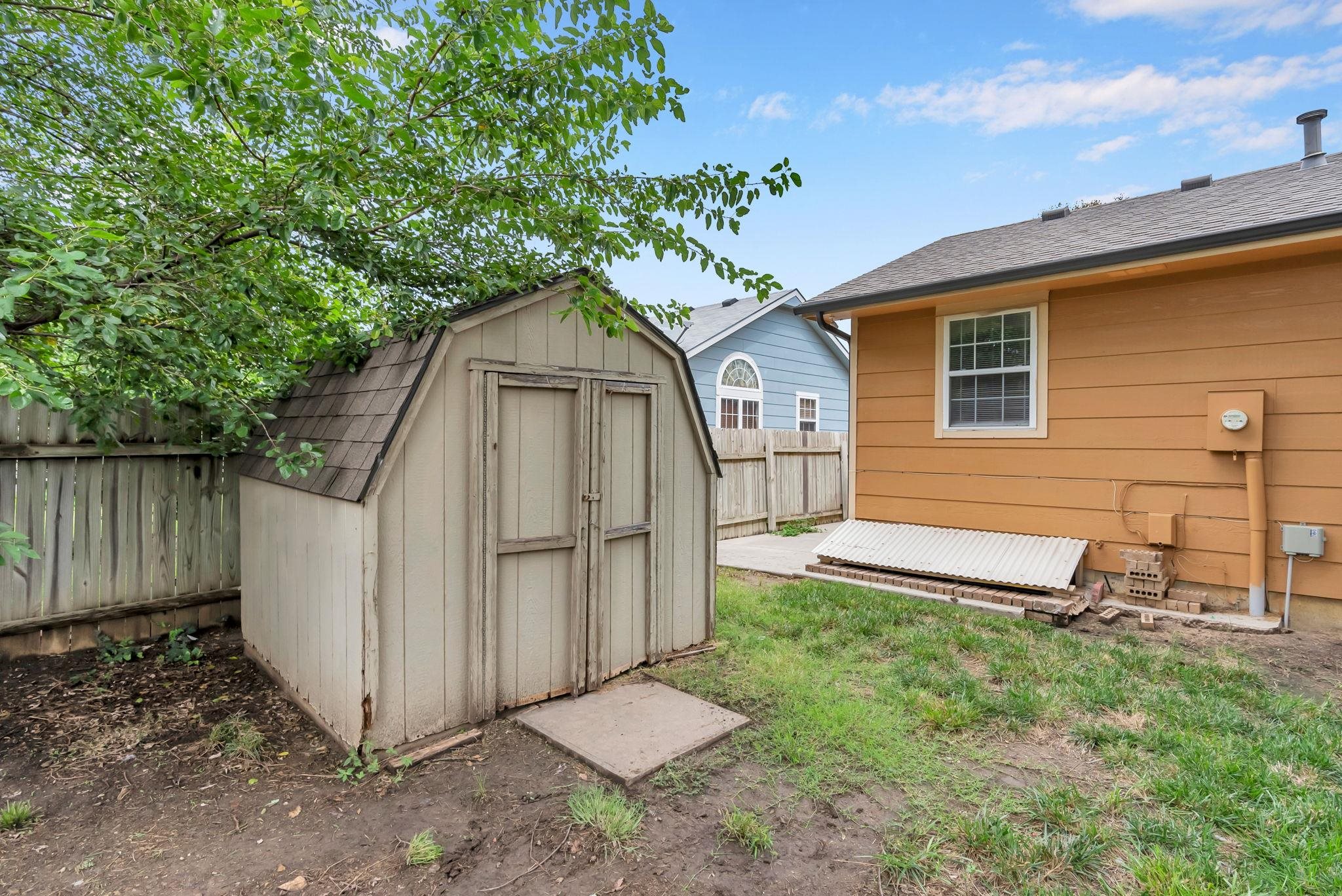 1937 S Shiloh Circle Wichita KS 67207
