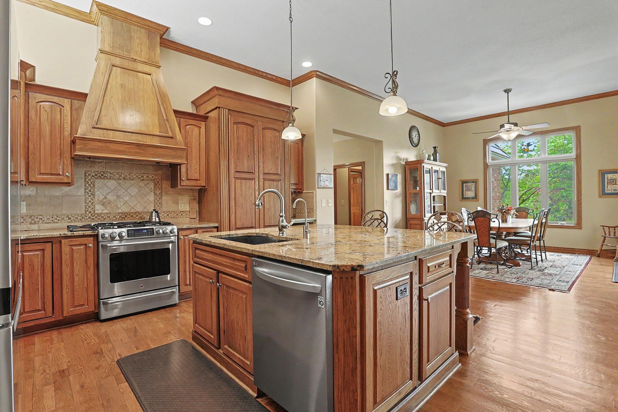 226 E Prairie Point Court Andover KS 67002
