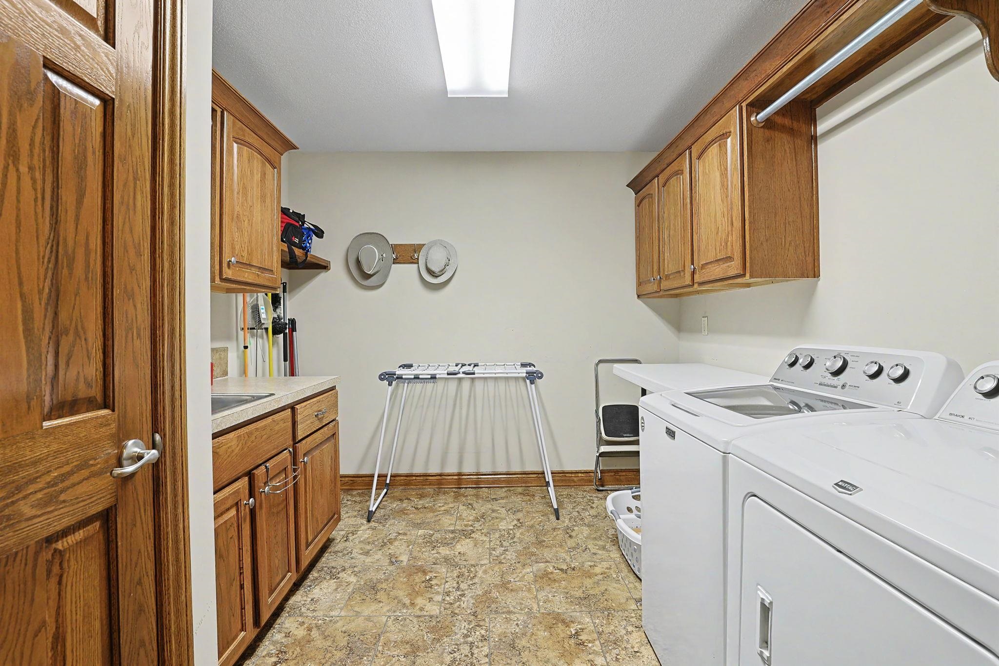 226 E Prairie Point Court Andover KS 67002