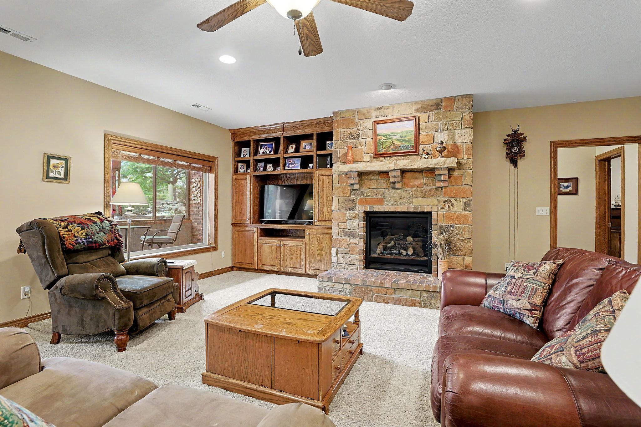 226 E Prairie Point Court Andover KS 67002