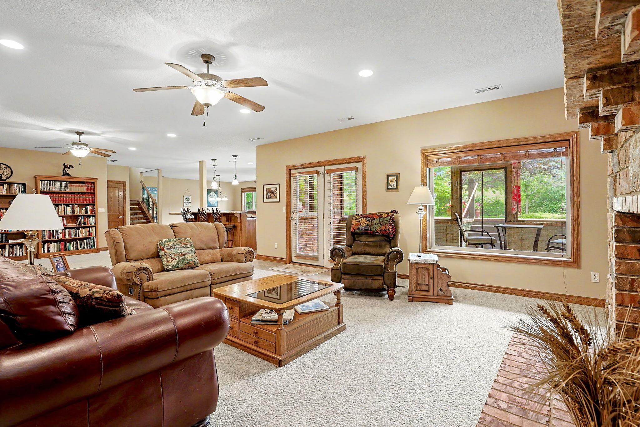 226 E Prairie Point Court Andover KS 67002