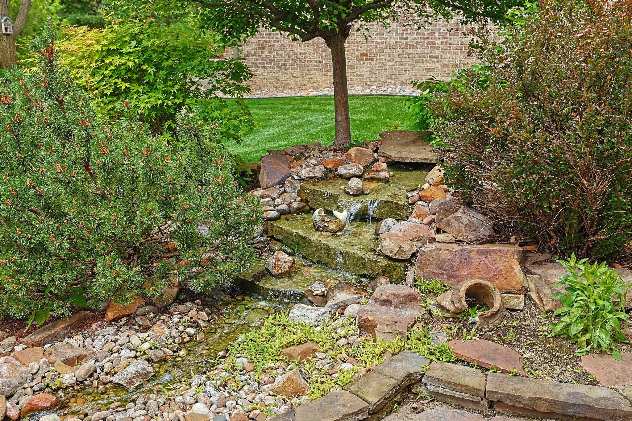 226 E Prairie Point Court Andover KS 67002