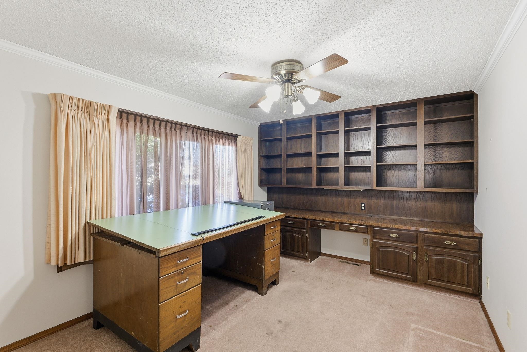 500 Rolling Hills Newton KS 67114